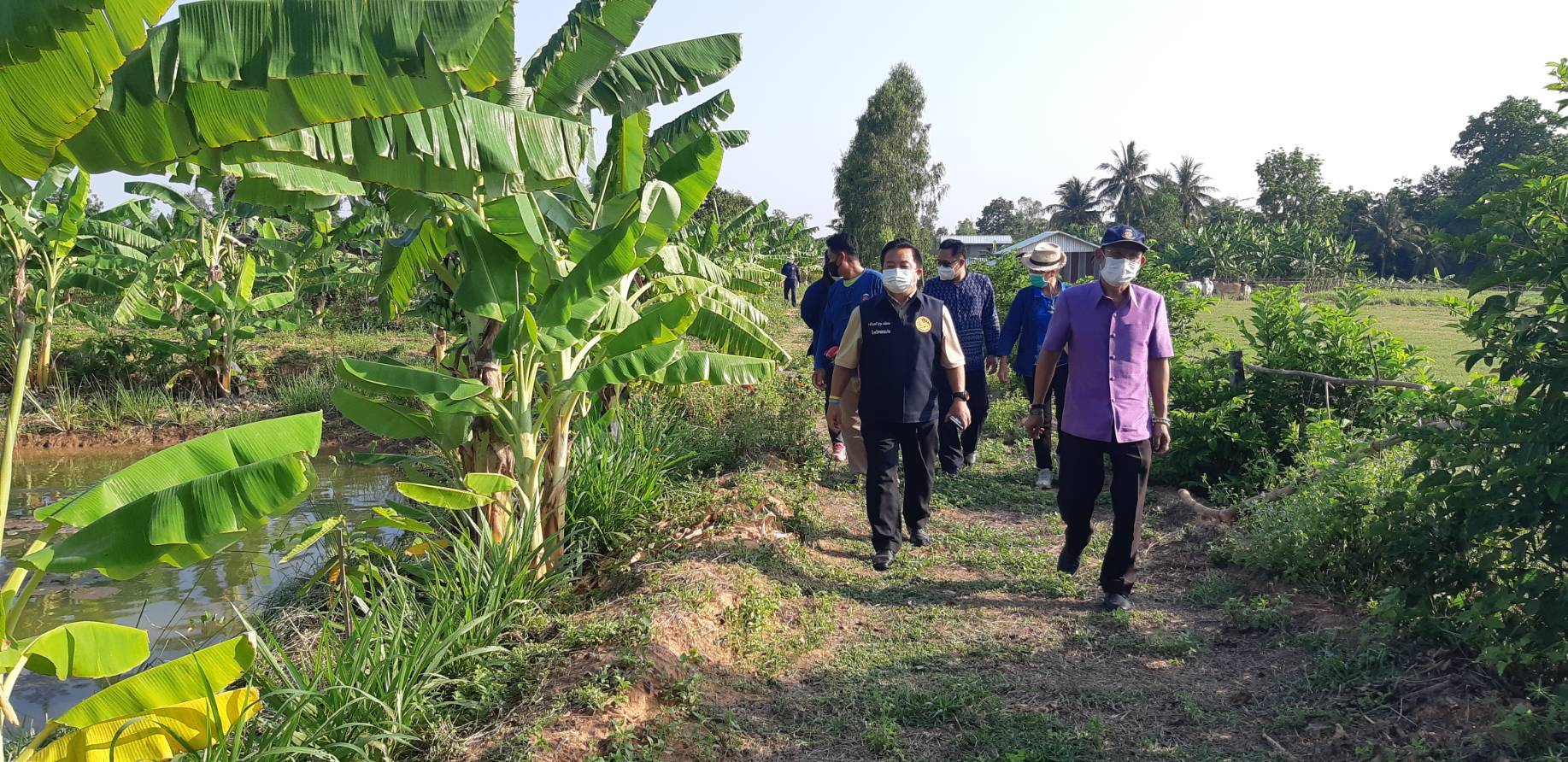 พช.ขอนแก่น : นายวสันต์ ชิงชนะ ผู้ตรวจราชการกรมการพัฒนาชุมชน เขตตรวจราชการที่ 12 ลงพื้นที่จังหวัดขอนแก่น ตรวจติดตามผลการดำเนินงาน ตามประเด็นการตรวจราชการกรมการพัฒนาชุมชน ประจำเดือนเมษายน พ.ศ.2565