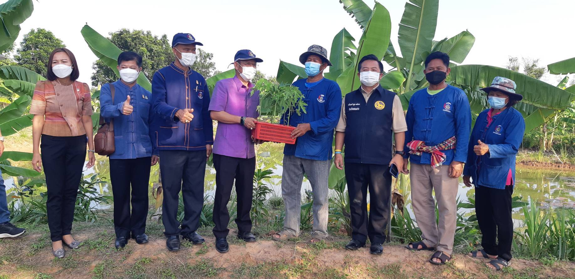 พช.ขอนแก่น : นายวสันต์ ชิงชนะ ผู้ตรวจราชการกรมการพัฒนาชุมชน เขตตรวจราชการที่ 12 ลงพื้นที่จังหวัดขอนแก่น ตรวจติดตามผลการดำเนินงาน ตามประเด็นการตรวจราชการกรมการพัฒนาชุมชน ประจำเดือนเมษายน พ.ศ.2565