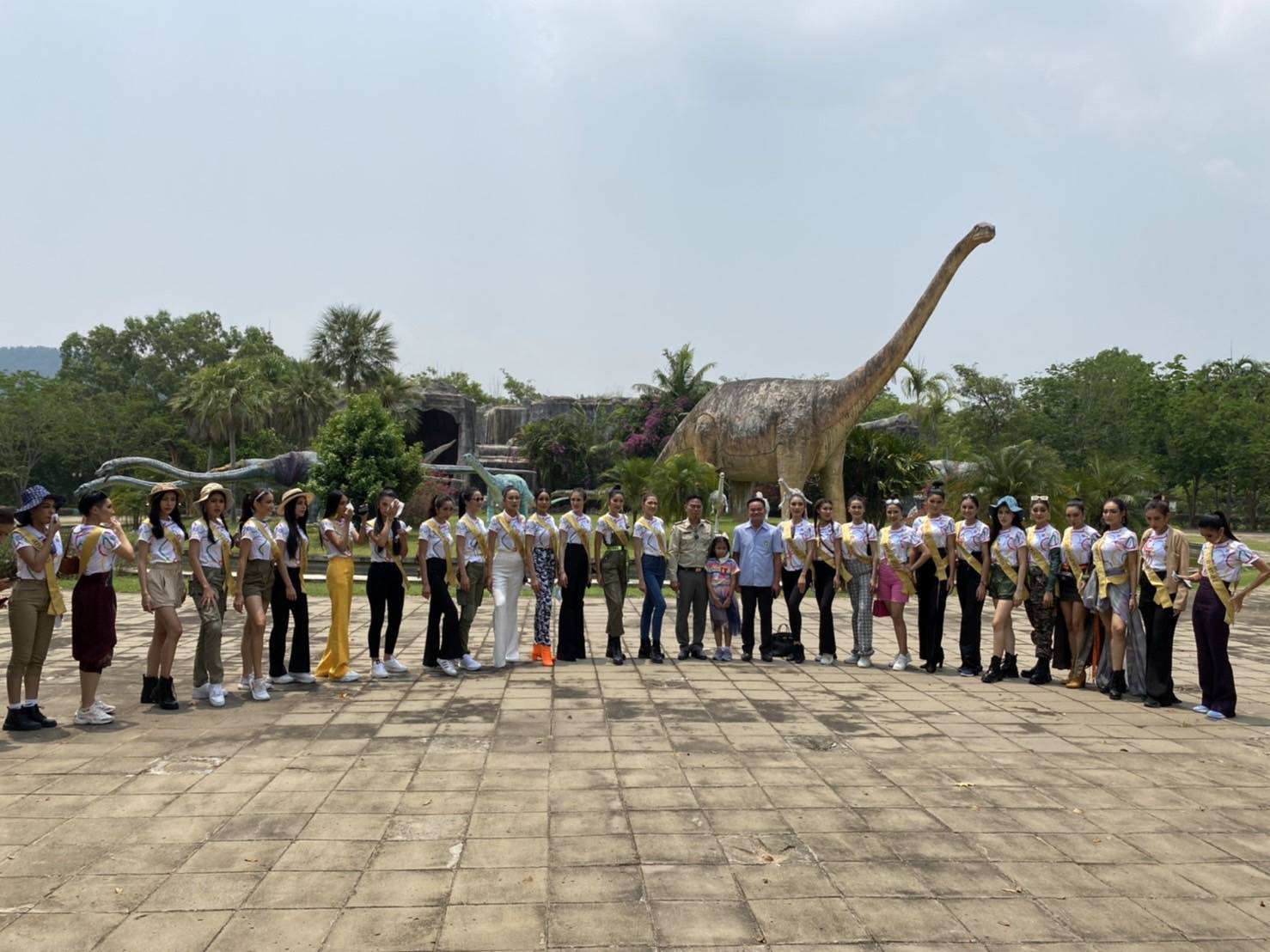 จังหวัดขอนแก่น : ต้อนรับมิสแกรนด์ สนุกสุดแสน ท่องแดนอีสาน พากิน พาเที่ยว ม่วนหลาย