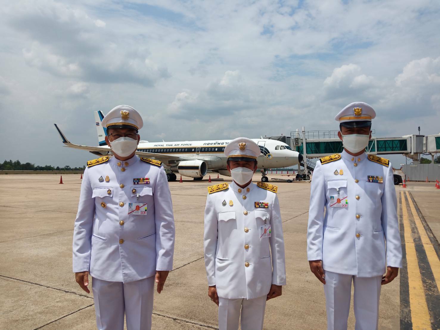 พช.ขอนแก่น : เฝ้าส่งเสด็จสมเด็จพระกนิษฐาธิราชเจ้า กรมสมเด็จพระเทพรัตนราชสุดา ฯ สยามบรมราชกุมารี เสด็จพระราชดําเนินไปทรงปฏิบัติพระราชกรณียกิจในพื้นที่จังหวัดขอนแก่น และจังหวัดมหาสารคาม ณ ท่าอากาศยานนานาชาติขอนแก่น