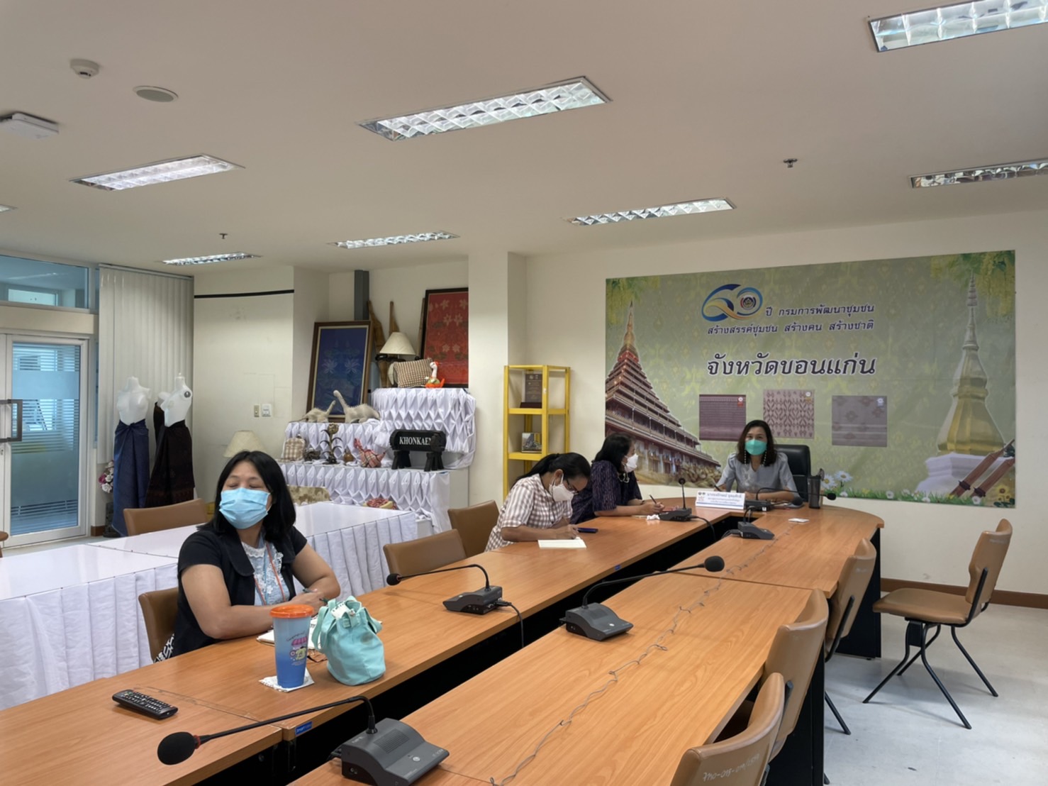 พช.ขอนแก่น : ประชุมติดตามเร่งรัดการเบิกจ่ายงบประมาณตามแผนการปฏิบัติงานและแผนการใช้จ่ายงบประมาณ ประจำปีงบประมาณ พ.ศ. 2565 ครั้งที่ 4/2565