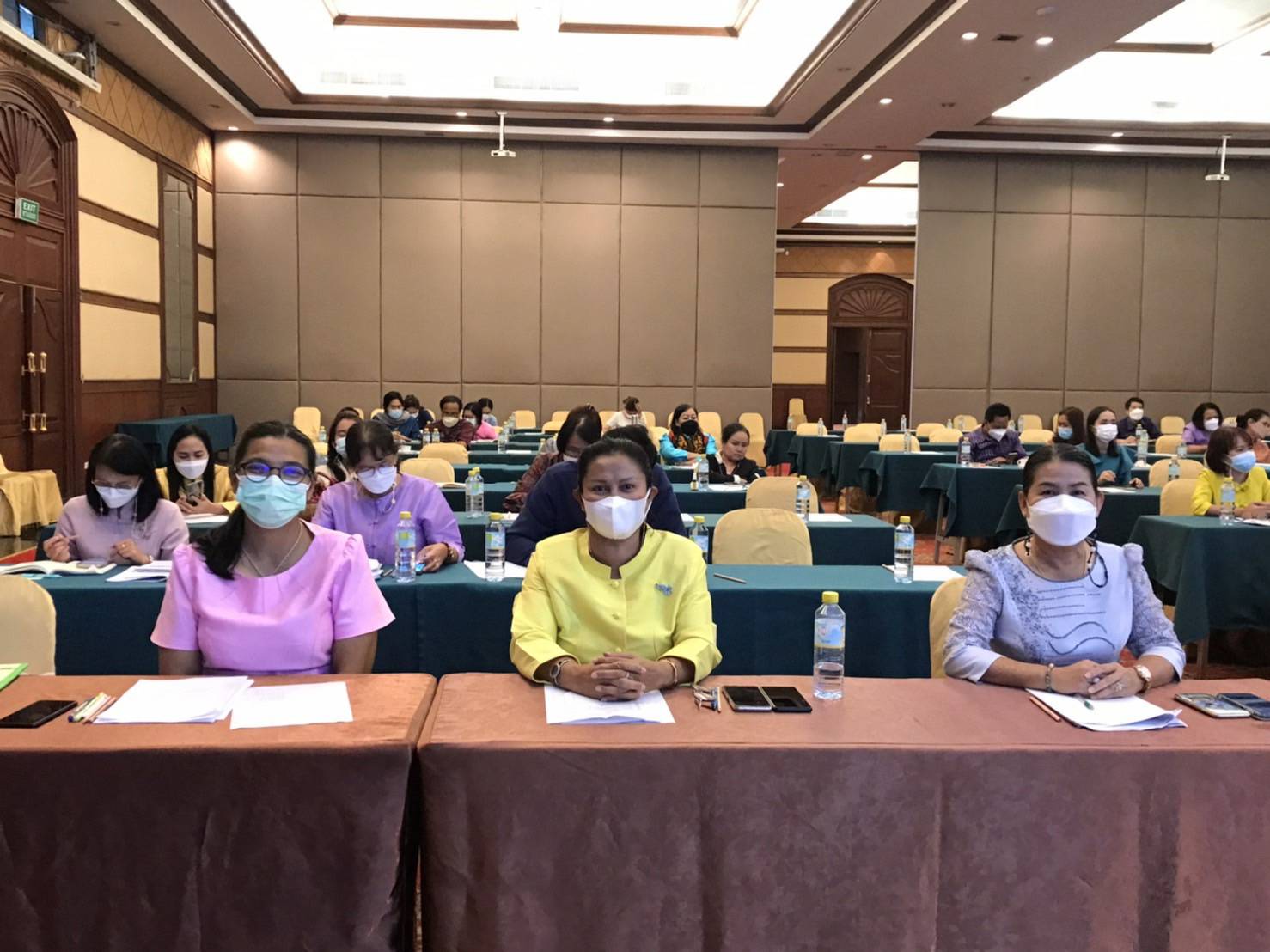 พช.ขอนแก่น : อธิบดี พช. มอบนโยบายการขับเคลื่อนภารกิจสำคัญของกรมการพัฒนาชุมชน ประจำปีงบประมาณ พ.ศ. 2565 เพื่อสร้างสรรค์ชุมชน สร้างคน สร้างชาติ อย่างยั่งยืน ในการ ประชุมเชิงปฏิบัติการการขับเคลื่อนงานตามภารกิจสำคัญของกรมการพัฒนาชุมชน และถ่ายทอดคำรับรองการปฏิบัติราชการ รอบการประเมินที่ 2 ประจำปีงบประมาณ พ.ศ. 2565