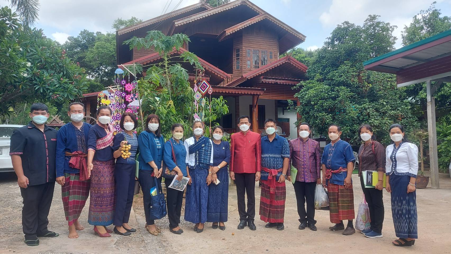 จังหวัดขอนแก่น : ดำเนินการคัดสรรกิจกรรมพัฒนาชุมชนดีเด่น ประจำปี 2565 ระดับกลุ่มอำเภอ