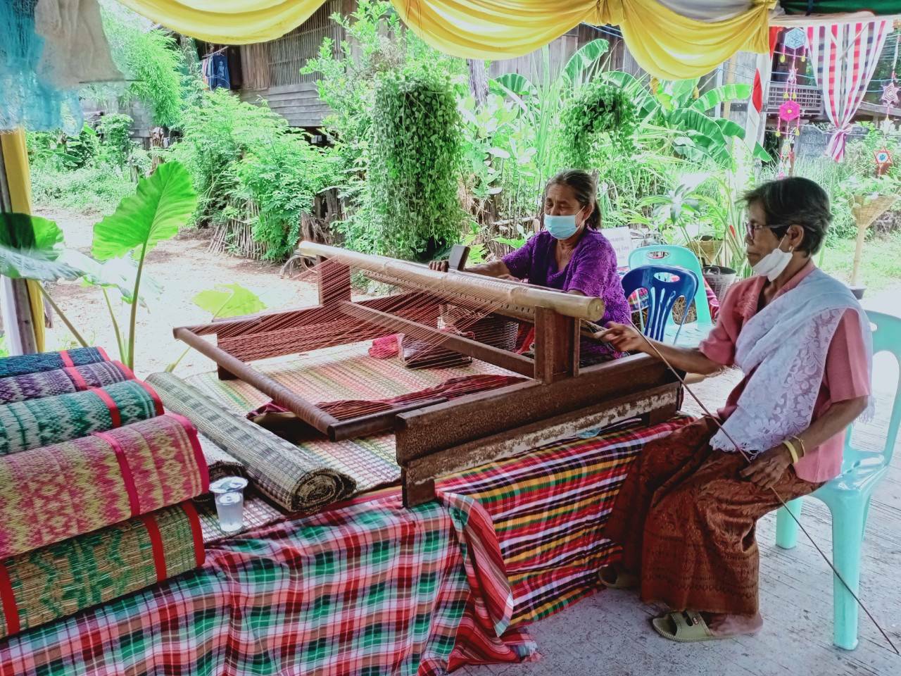 จังหวัดขอนแก่น : ดำเนินการคัดสรรกิจกรรมพัฒนาชุมชนดีเด่น ประจำปี 2565 ระดับกลุ่มอำเภอ