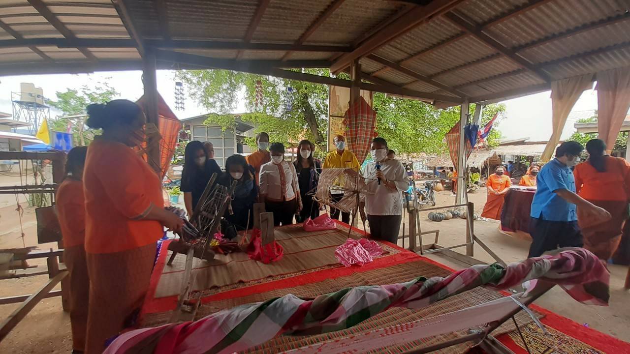 จังหวัดขอนแก่น : ดำเนินการคัดสรรกิจกรรมพัฒนาชุมชนดีเด่น ประจำปี 2565 ระดับกลุ่มอำเภอ วันสุดท้าย