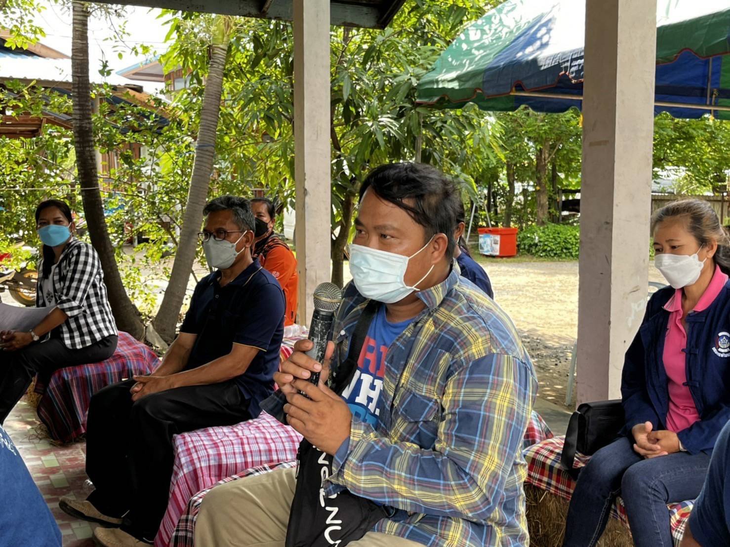 พช.ขอนแก่น :นายสุรศักดิ์ อักษรกุล รองอธิบดีกรมการพัฒนาชุมชน ตรวจเยี่ยมและติดตามผลการดำเนินงานโครงการพัฒนาพื้นที่ต้นแบบการพัฒนาคุณภาพชีวิต  ตามหลักทฤษฎีใหม่ประยุกต์สู่ “โคก หนอง นา โมเดล” จังหวัดขอนแก่น
