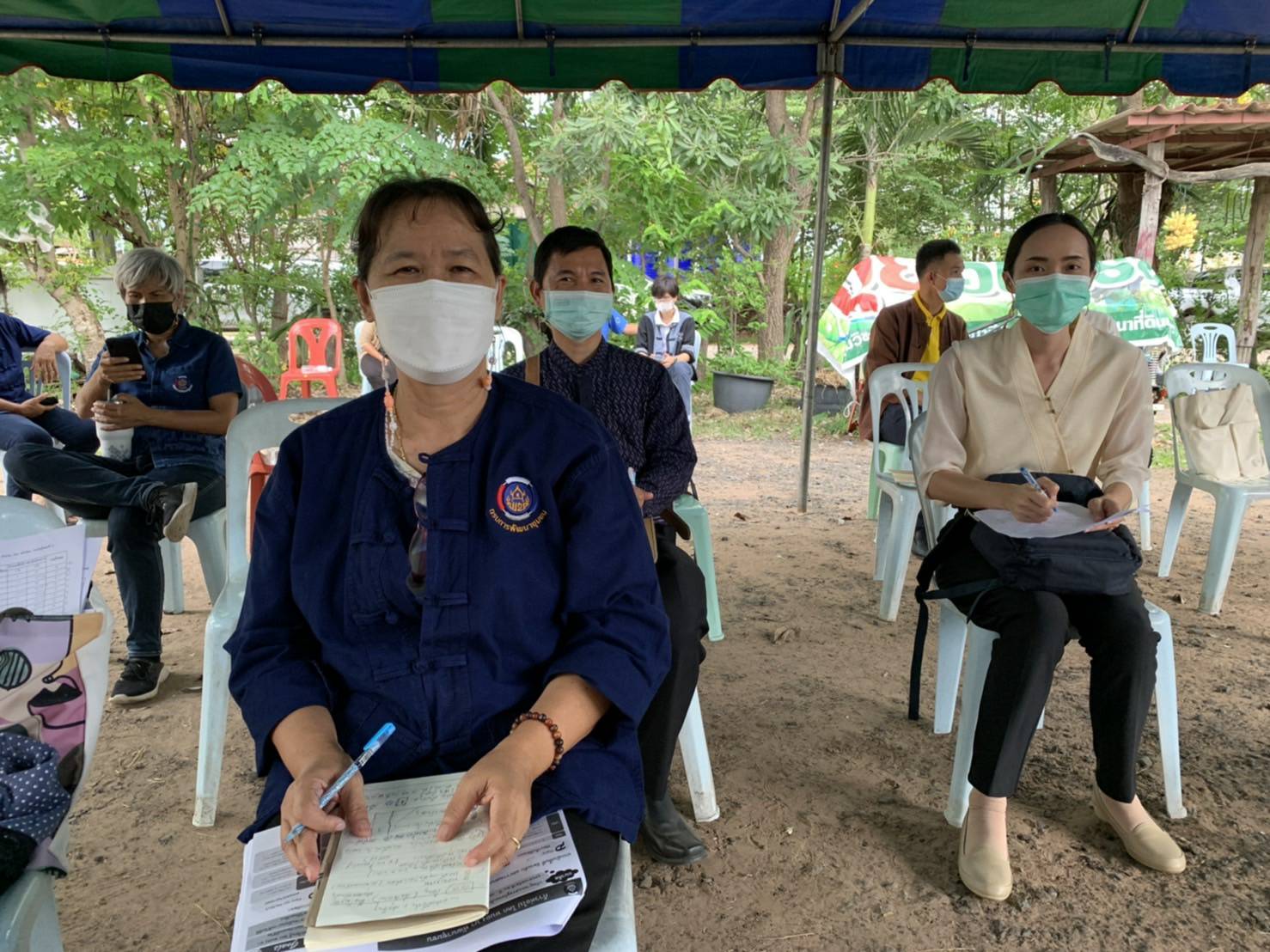 พช.ขอนแก่น :นายสุรศักดิ์ อักษรกุล รองอธิบดีกรมการพัฒนาชุมชน ตรวจเยี่ยมและติดตามผลการดำเนินงานโครงการพัฒนาพื้นที่ต้นแบบการพัฒนาคุณภาพชีวิต  ตามหลักทฤษฎีใหม่ประยุกต์สู่ “โคก หนอง นา โมเดล” จังหวัดขอนแก่น