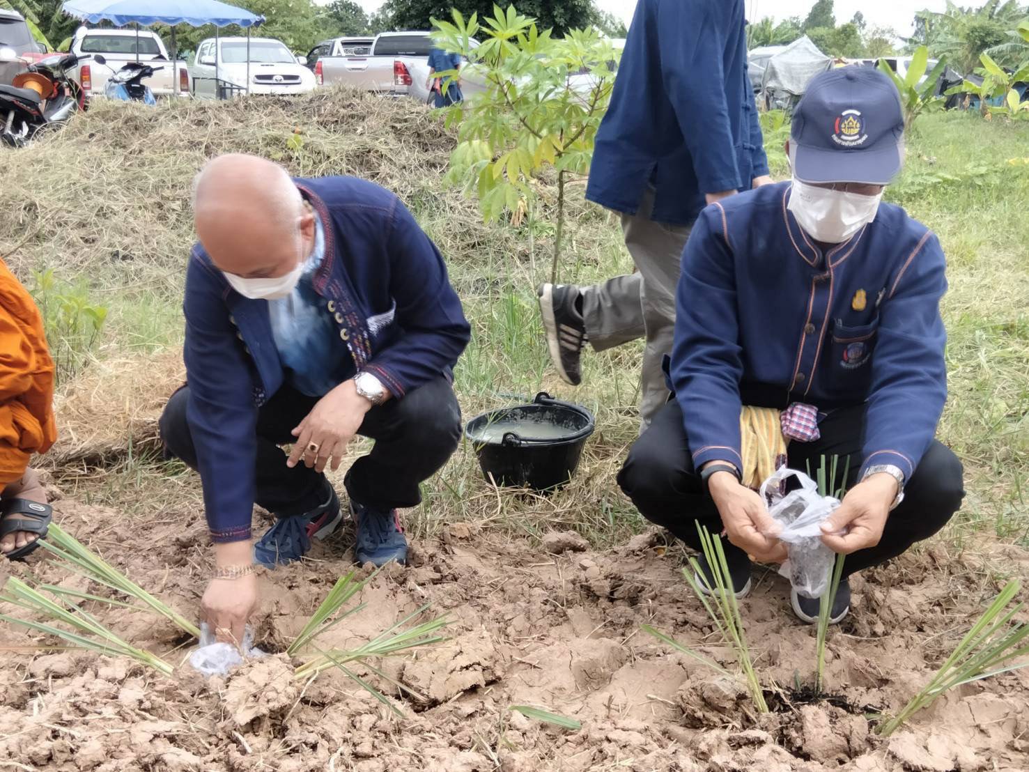 ?พช.ขอนแก่น :นายสุรศักดิ์ อักษรกุล รองอธิบดีกรมการพัฒนาชุมชน ตรวจเยี่ยมการดำเนินงานพัฒนาชุมชนจังหวัดขอนแก่น?