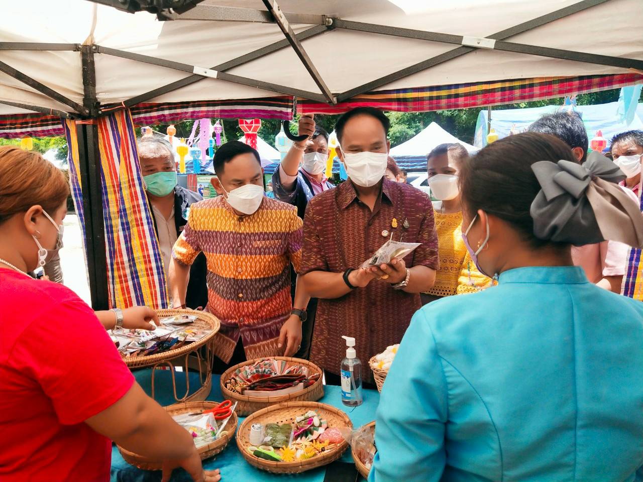 ?พช.ขอนแก่น : ร่วมเป็นเกียรติพิธีเปิดงาน นิทรรศการโปรแกรมของผู้ประกอบการชุมชน (Champ) ตามแนวทาง (Decentralized Hand – on Program Exhibition : D – HOPE)?