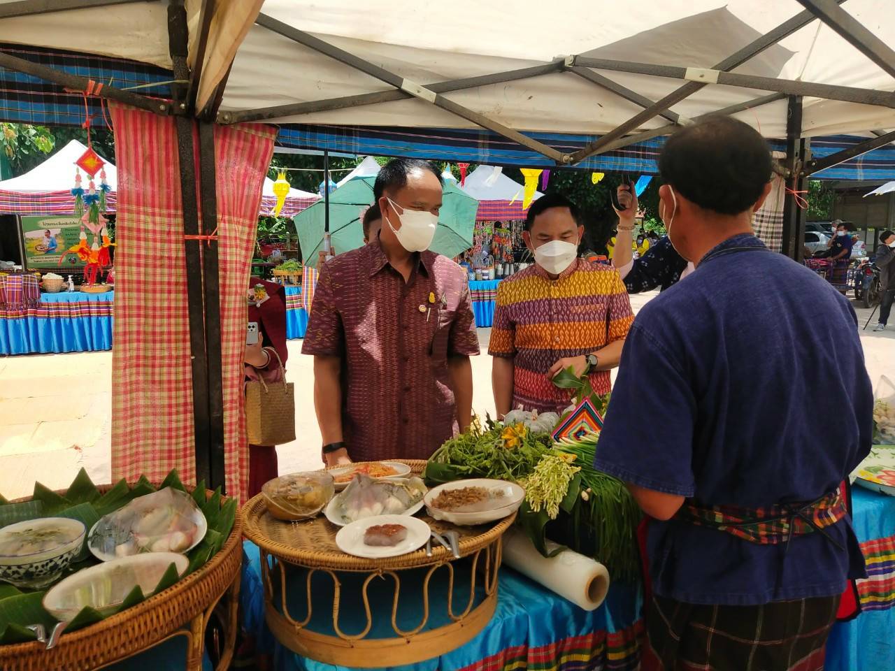 ?พช.ขอนแก่น : ร่วมเป็นเกียรติพิธีเปิดงาน นิทรรศการโปรแกรมของผู้ประกอบการชุมชน (Champ) ตามแนวทาง (Decentralized Hand – on Program Exhibition : D – HOPE)?