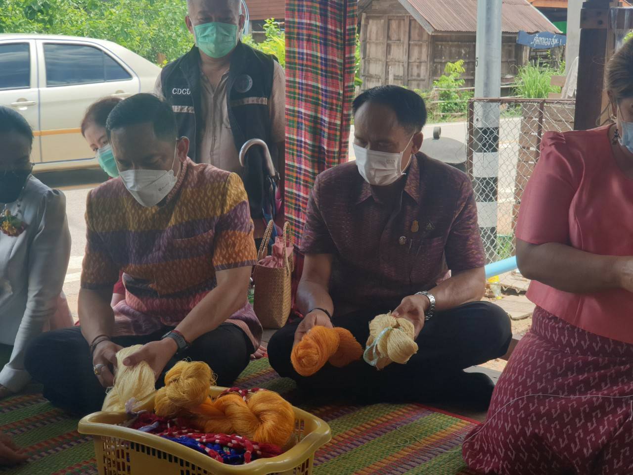 ?พช.ขอนแก่น : ร่วมเป็นเกียรติพิธีเปิดงาน นิทรรศการโปรแกรมของผู้ประกอบการชุมชน (Champ) ตามแนวทาง (Decentralized Hand – on Program Exhibition : D – HOPE)?