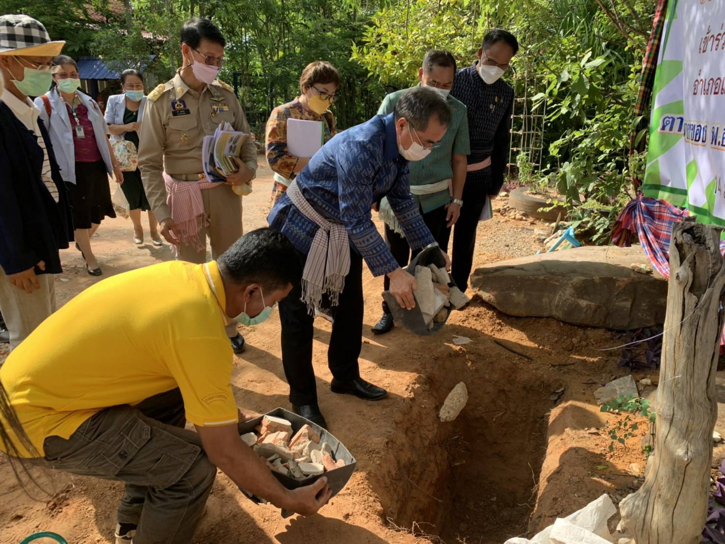 ?จังหวัดขอนแก่น : ผู้ตรวจราชการกระทรวงมหาดไทย (นายสุพจน์ ยศสิงห์คำ) พร้อมคณะติดตามงานในพื้นที่จังหวัดขอนแก่น?