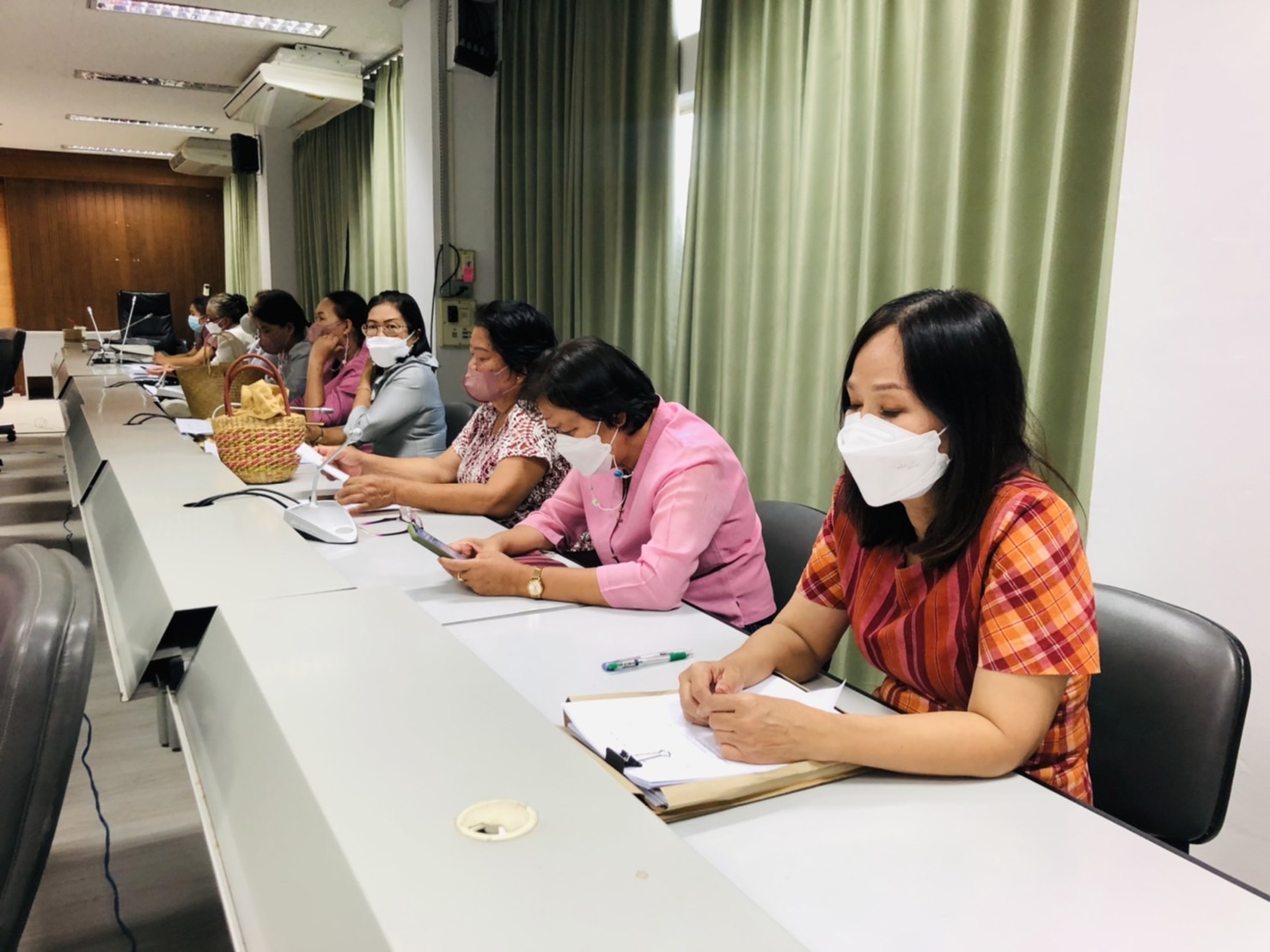 พช.ขอนแก่น : สนองพระดำริ สมเด็จพระเจ้าลูกเธอ เจ้าฟ้าสิริวัณณวรี นารีรัตนราชกัญญา เตรียมการประกวดผ้าลายพระราชทาน “ผ้าขิดลายนารีรัตนราชกัญญา”
