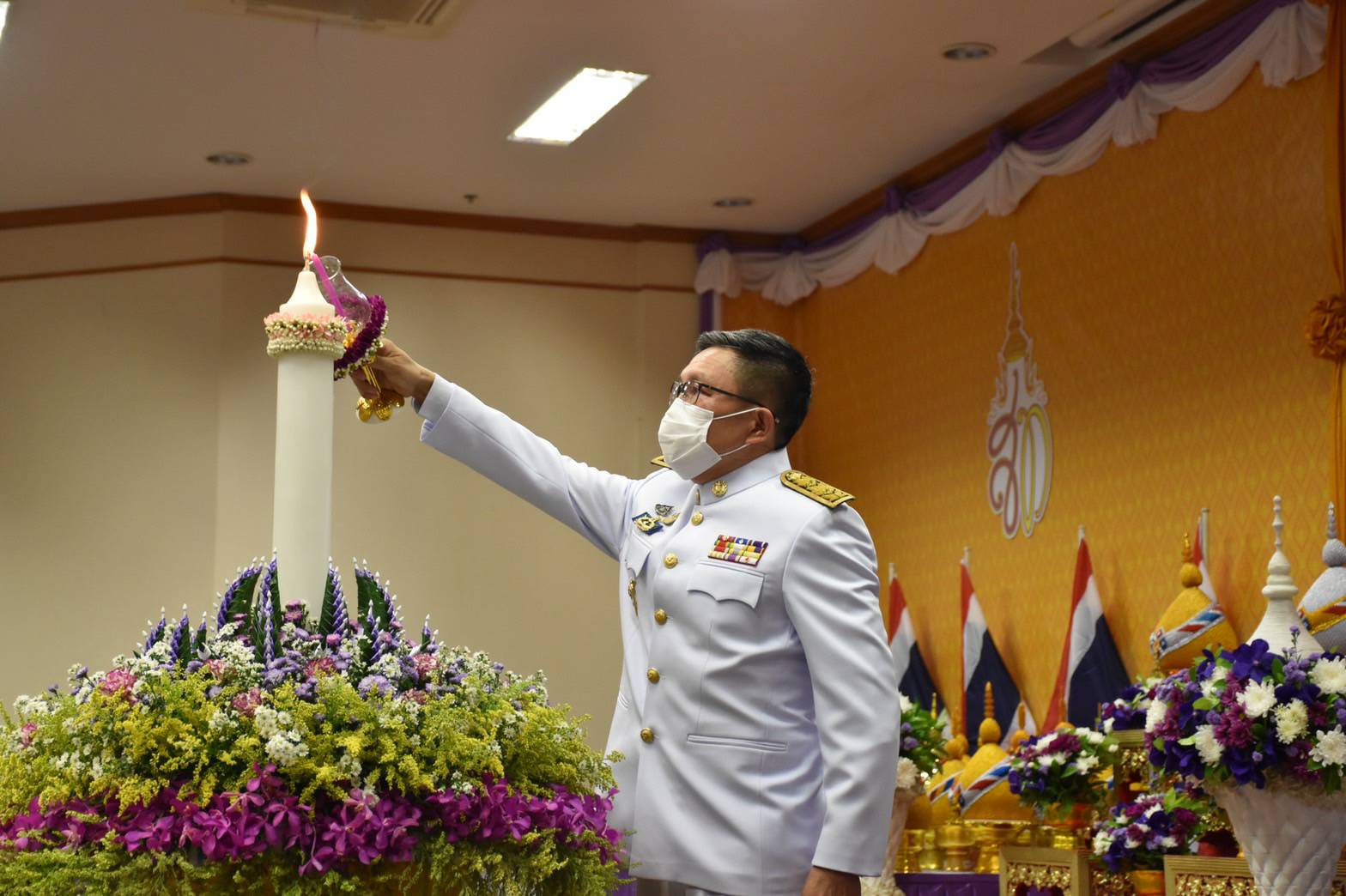 พช.ขอนแก่น : ร่วมพิธีถวายราชสักการะและวางพานพุ่ม และพิธีจุดเทียนถวายพระพรชัยมงคล เฉลิมพระเกียรติสมเด็จพระนางเจ้าฯ พระบรมราชินี เนื่องในโอกาสวันเฉลิมพระชนมพรรษา 3 มิถุนายน 2565?