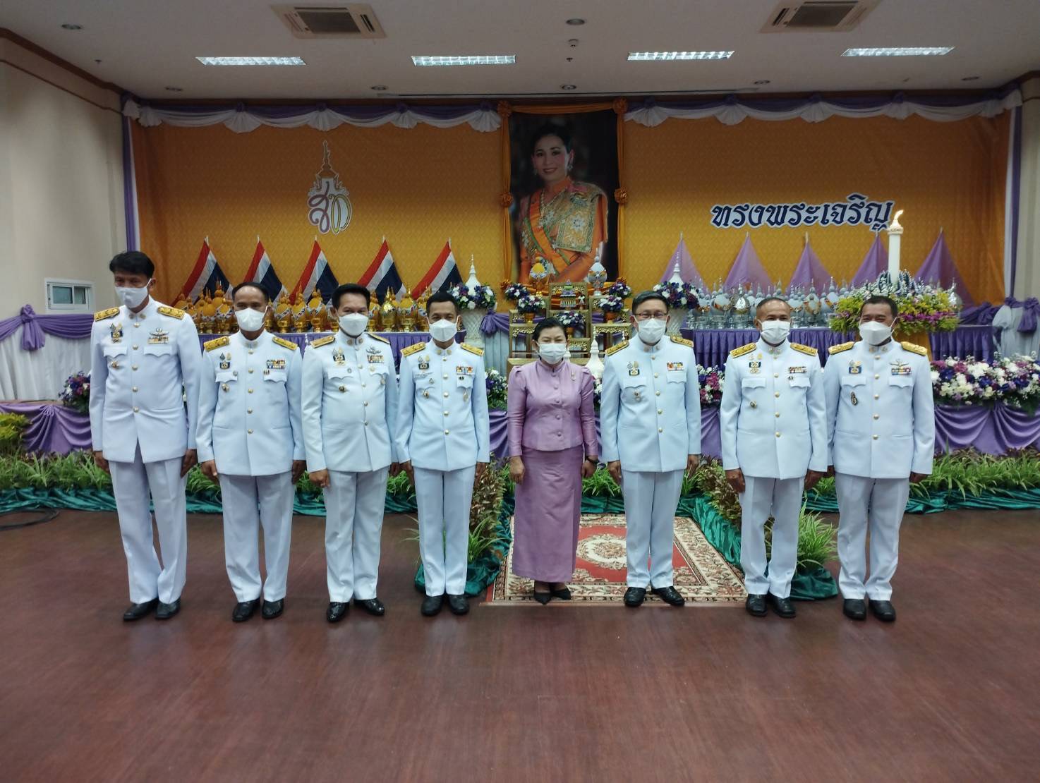 พช.ขอนแก่น : ร่วมพิธีถวายราชสักการะและวางพานพุ่ม และพิธีจุดเทียนถวายพระพรชัยมงคล เฉลิมพระเกียรติสมเด็จพระนางเจ้าฯ พระบรมราชินี เนื่องในโอกาสวันเฉลิมพระชนมพรรษา 3 มิถุนายน 2565?