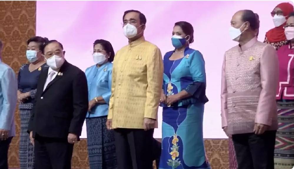 ?จังหวัดขอนแก่น: ร่วมโครงการกองทุนพัฒนาบทบาทสตรี สร้างโอกาสด้านอาชีพ สร้างสรรค์บทบาทสตรี สู่ความเข้มแข็งในชุมชน?