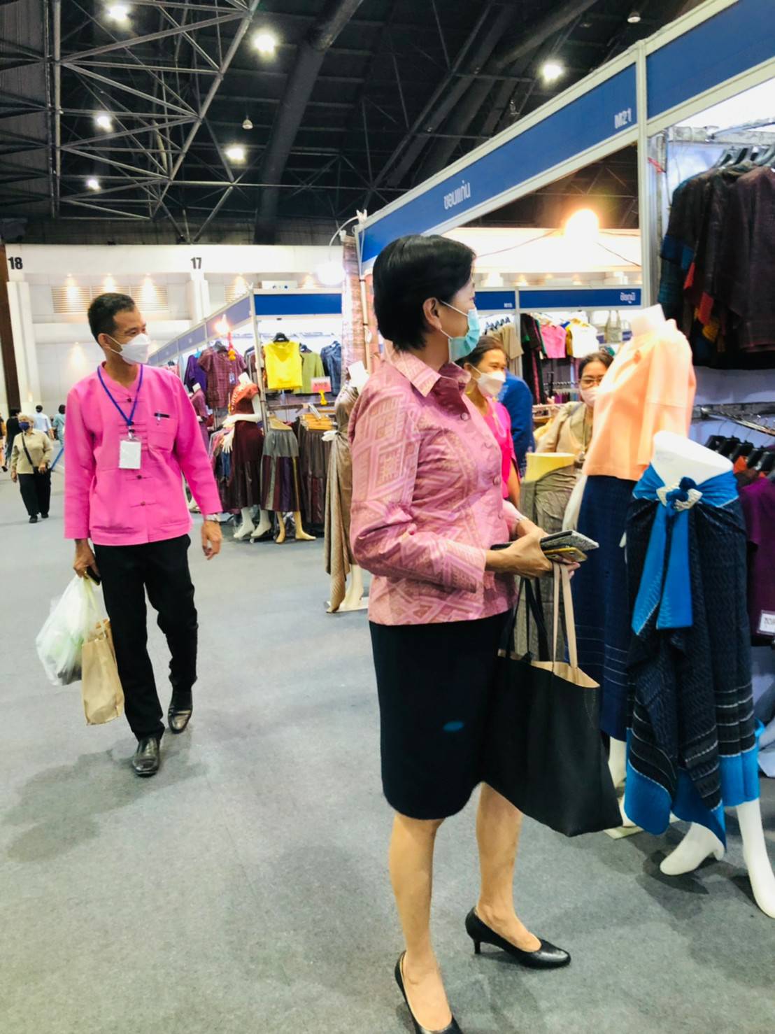 ?จังหวัดขอนแก่น: ร่วมโครงการกองทุนพัฒนาบทบาทสตรี สร้างโอกาสด้านอาชีพ สร้างสรรค์บทบาทสตรี สู่ความเข้มแข็งในชุมชน?