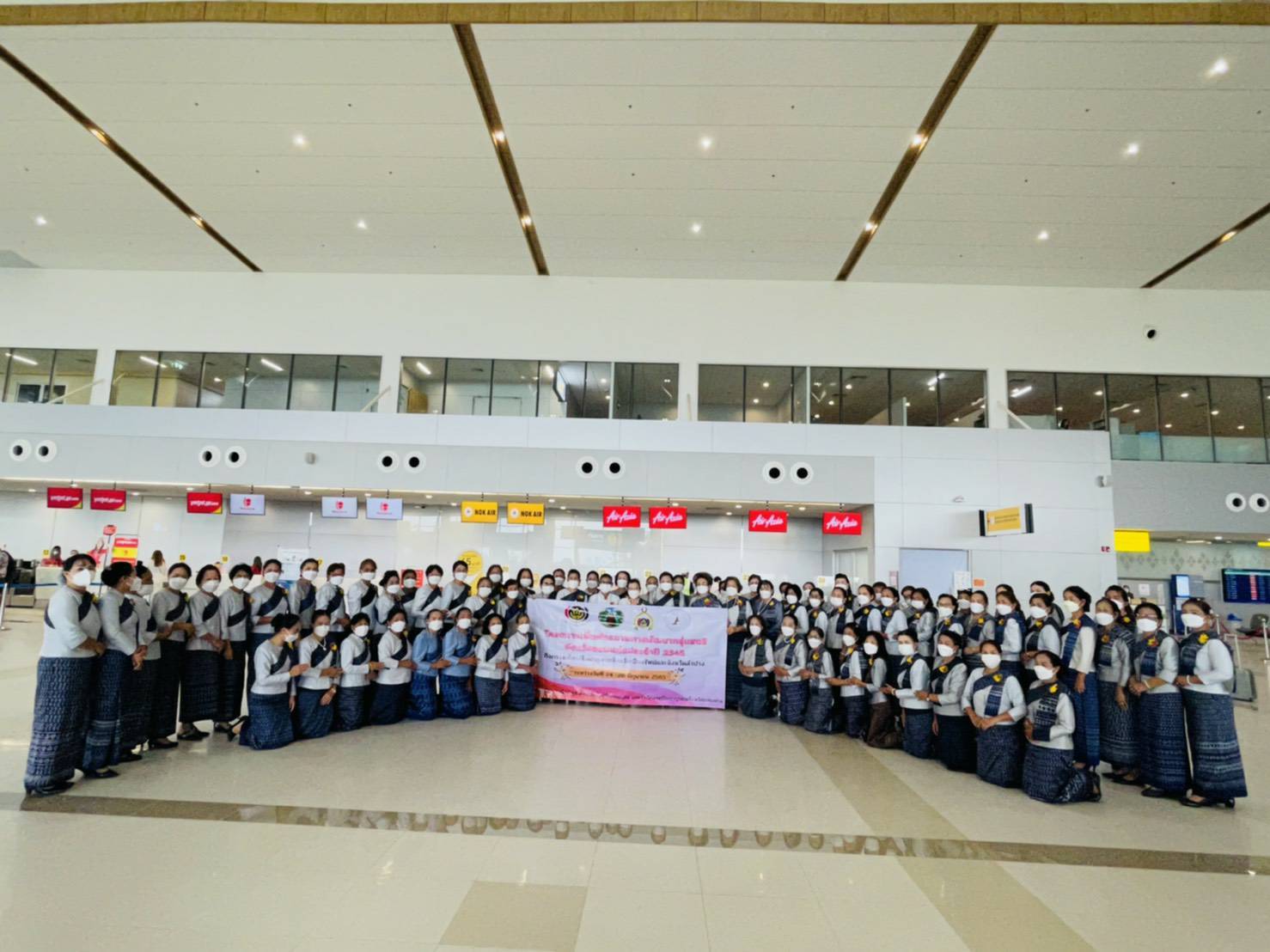 ?พช.ขอนแก่น : ดำเนินงานโครงการพัฒนาศักยภาพกลุ่มสตรีจังหวัดขอนแก่นประจำปี 2565 กิจกรรมประชุมเชิงปฏิบัติการคณะกรรมการพัฒนาสตรีจังหวัดขอนแก่น และทัศนศึกษาดูงานนอกพื้นที่จังหวัดขอนแก่น ?
