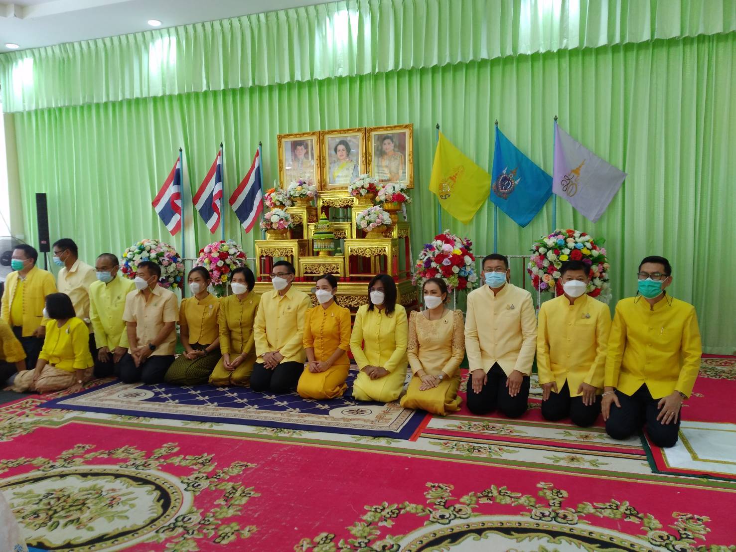 ?พช.ขอนแก่น : ร่วมพิธีเจริญพระพุทธมนต์ถวายพระพรชัยมงคลแด่ พระบาทสมเด็จพระเจ้าอยู่หัว สมเด็จพระนางเจ้าสิริกิติ์ พระบรมราชินีนาถ พระบรมราชชนนีพันปีหลวง และสมเด็จพระนางเจ้าฯ พระบรมราชินี ประจำปีพุทธศักราช 2565