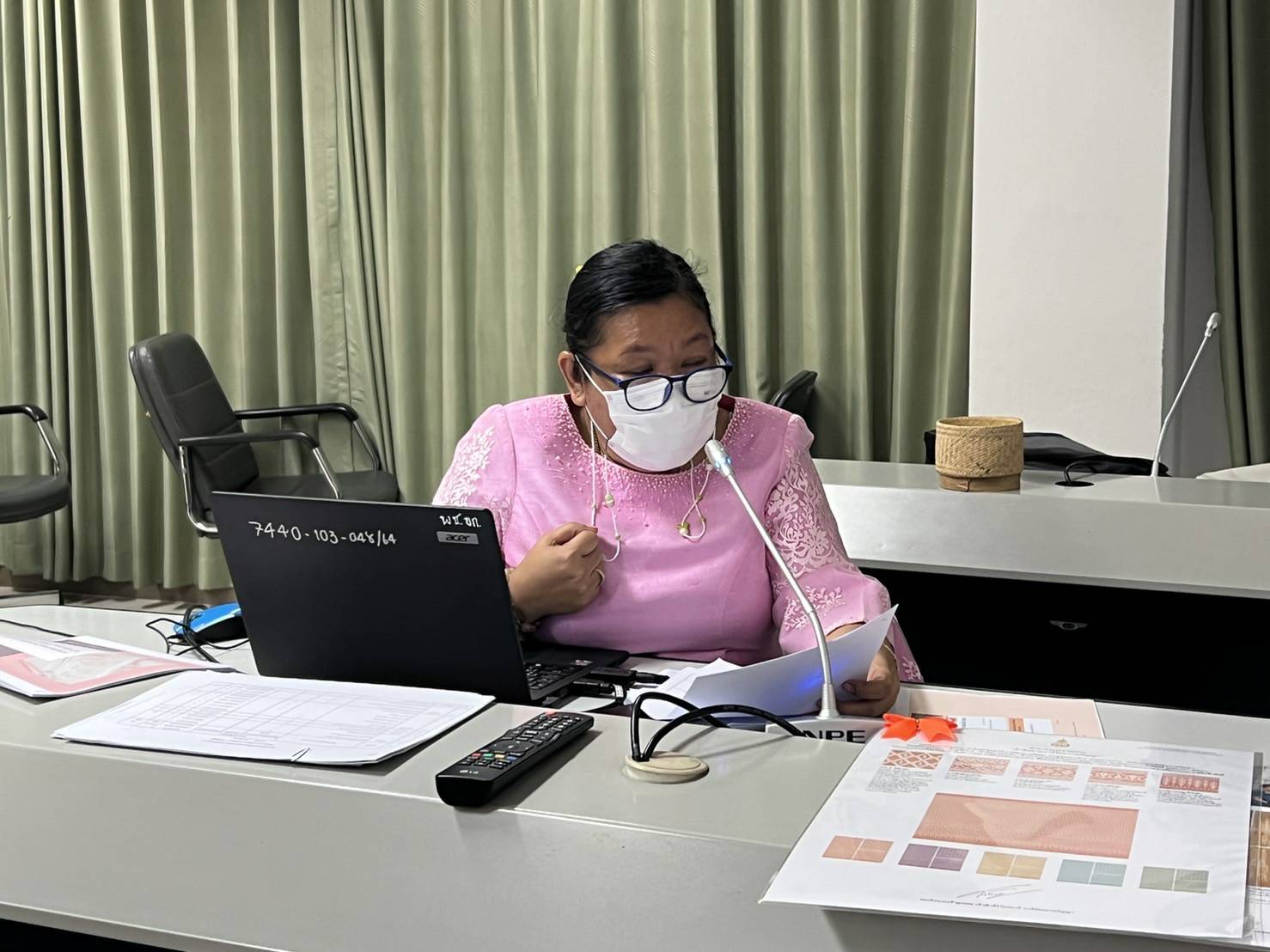 พช.ขอนแก่น : สนองพระดำริ สมเด็จพระเจ้าลูกเธอ เจ้าฟ้าสิริวัณณวรี นารีรัตนราชกัญญา เตรียมการประกวดผ้าลายพระราชทาน “ผ้าขิดลายนารีรัตนราชกัญญา”