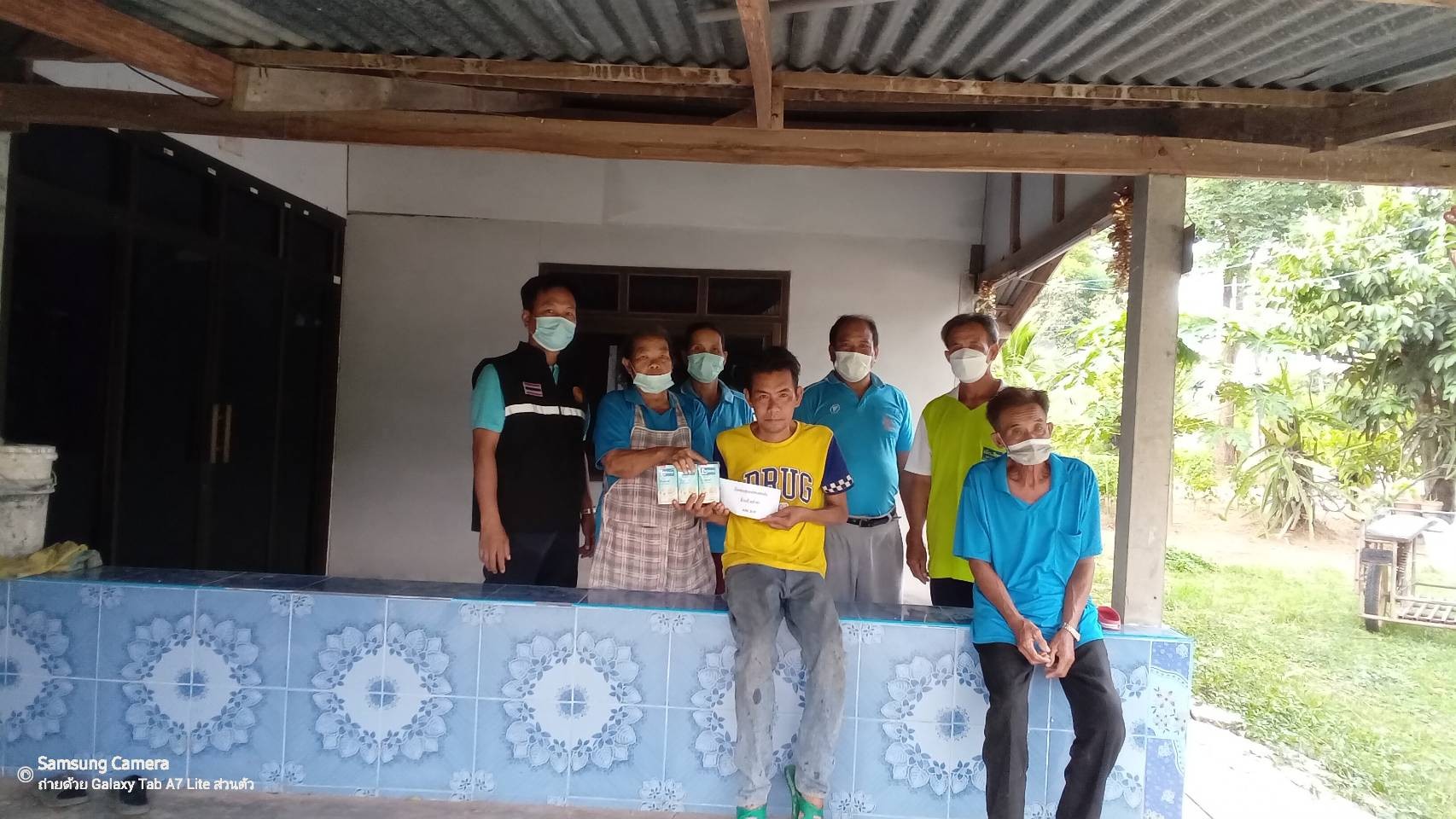 กองทุนแม่ของแผ่นดิน บ้านห้วยถ้ำเต่า หมู่ที่ 8 ตำบลภูผาม่าน ร่วมขับเคลื่อนโครงการการขจัดความยากจนและพัฒนาคนทุกช่วงวัยอย่างยั่งยืน ภายใต้ยุทธศาสตร์ “แก่นคูณ เกื้อกูล คนขอนแก่นไม่ทอดทิ้งกัน”
