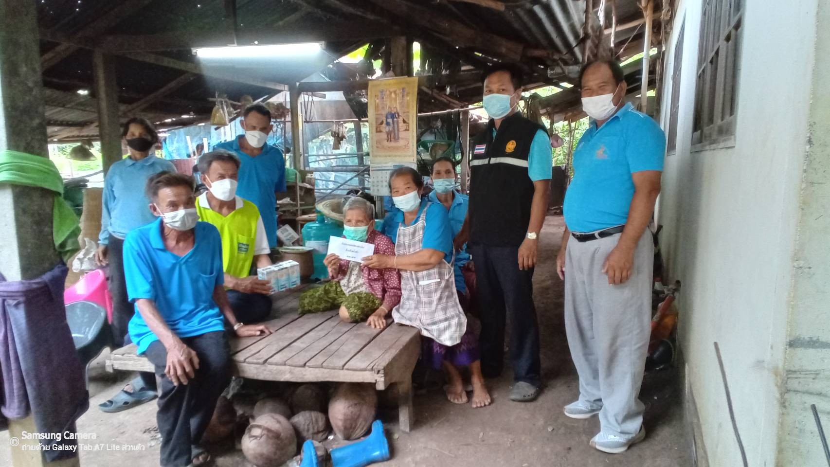 กองทุนแม่ของแผ่นดิน บ้านห้วยถ้ำเต่า หมู่ที่ 8 ตำบลภูผาม่าน ร่วมขับเคลื่อนโครงการการขจัดความยากจนและพัฒนาคนทุกช่วงวัยอย่างยั่งยืน ภายใต้ยุทธศาสตร์ “แก่นคูณ เกื้อกูล คนขอนแก่นไม่ทอดทิ้งกัน”