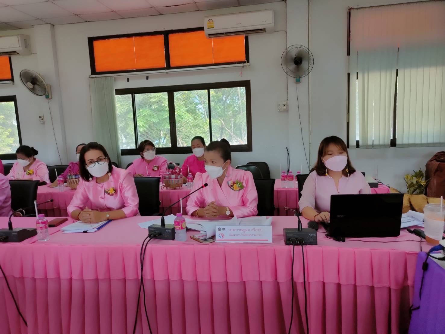 พช. ขอนแก่น รับการพิจารณาคัดเลือกคนกองทุนพัฒนาบทบาทสตรีดีเด่น ระดับเขตตรวจราชการ ประจำปี 2565