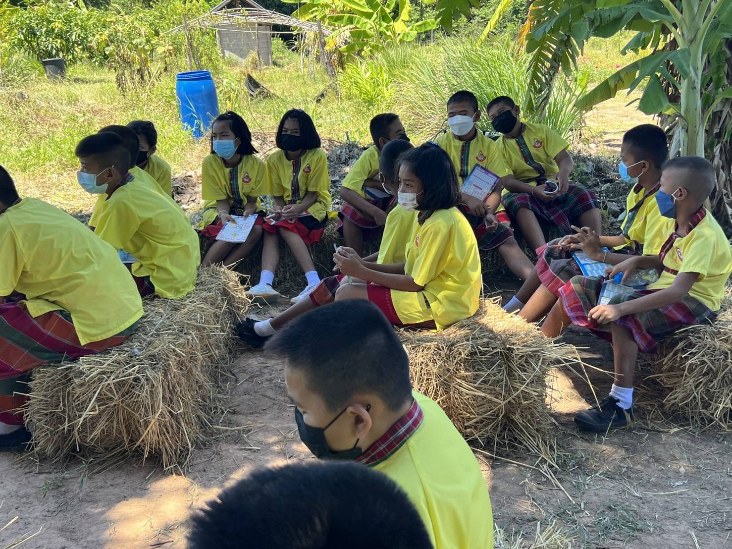 พช.ขอนแก่น :  จัดทำสื่อประชาสัมพันธ์สื่อสาร สร้างสุข โคก หนอง นา โมเดล  จากรุ่นพ่อ..สู่รุ่นลูก สู่การพัฒนาอย่างยั่งยืน