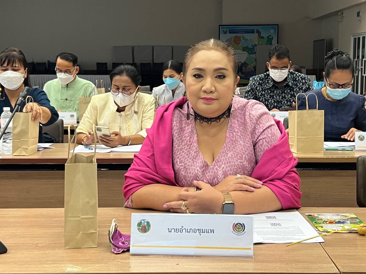 จังหวัดขอนแก่น ประชุมคณะกรรมการบริหารศูนย์อำนวยการขจัดความยากจนและพัฒนาคนทุกช่วงวัยอย่างยั่งยืนตามหลักปรัชญาของเศรษฐกิจพอเพียงจังหวัดขอนแก่น (คจพ.จ.) ครั้งที่ 4/2565
