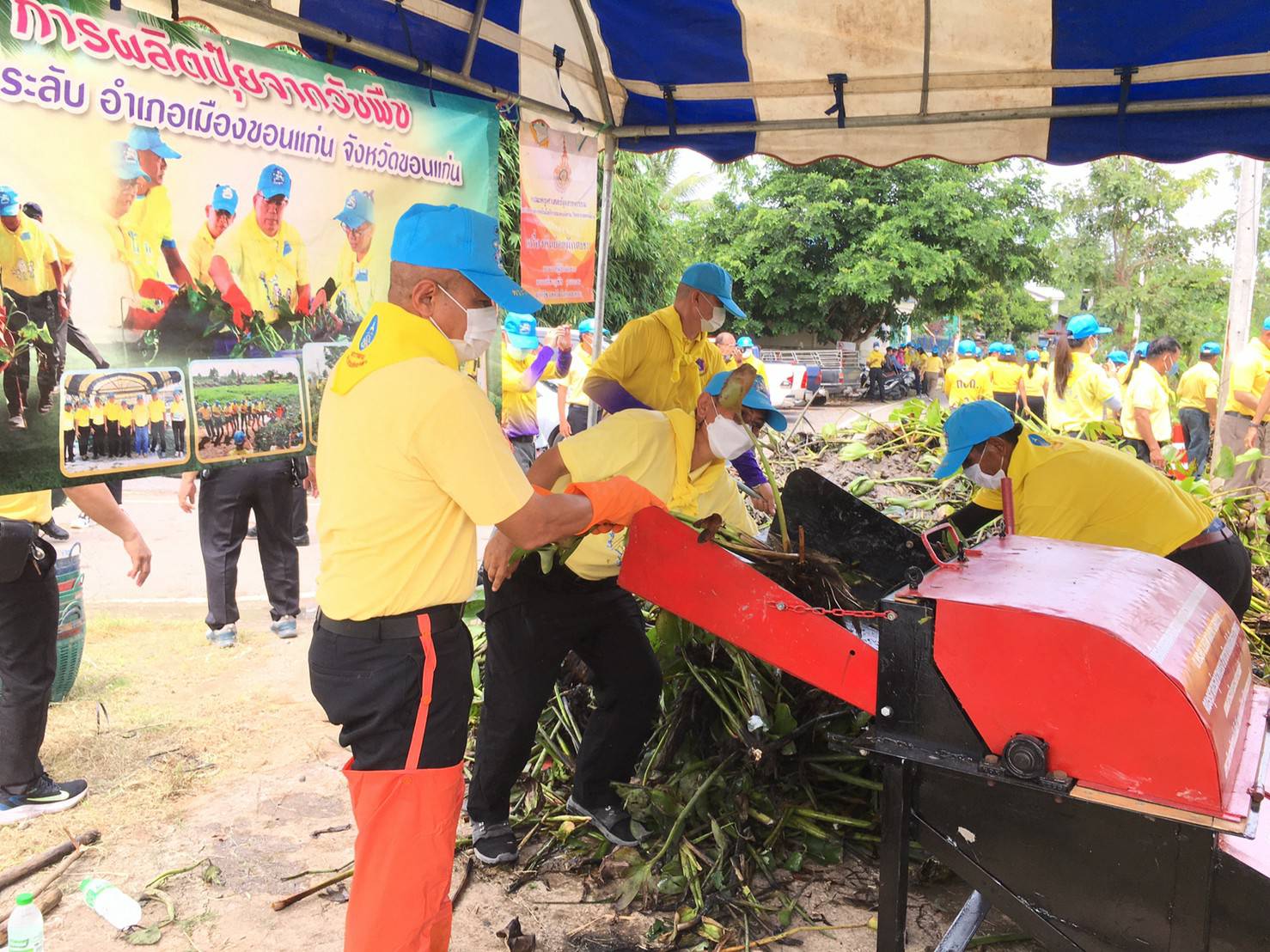 จังหวัดขอนแก่น : จัดกิจกรรมจิตอาสาพัฒนา ในโอกาสวันสำคัญของชาติไทย ประจำปี พ.ศ. 2565 เนื่องในวันเฉลิมพระชนมพรรษา พระบาทสมด็จพระปรเมนทรรามาธิบดีศรีสินทรมหาวชิราลงกรณ พระวชิรเกล้าเจ้าอยู่หัว 