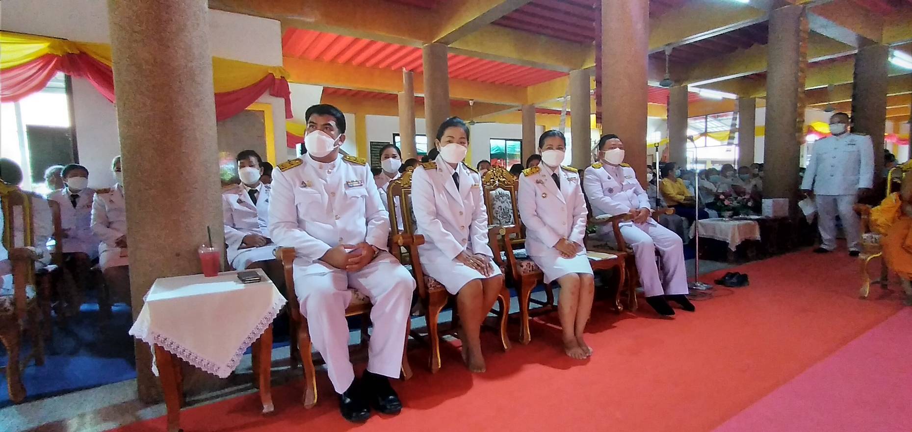 ?พช.ขอนแก่น : ร่วมพิธีพระราชทานน้ำสรง ผ้าไตร และเครื่องสักการะพระราชทาน ร่วมประกอบพิธีเจริญพระพุทธมนต์ แสดงมุทิตาจิตต่อเจ้าคณะจังหวัดขอนแก่น เนื่องในโอกาสเจริญอายุวัฒนมงคล ครบ 6 รอบ 72 ปี 52 พรรษา