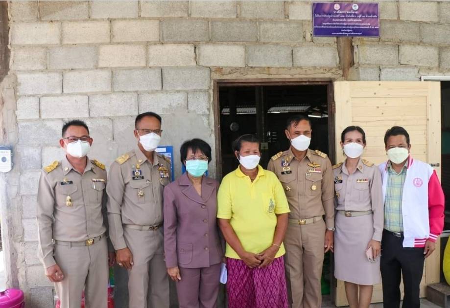 ?พช.ขอนแก่น : ร่วมต้อนรับคณะกรรมการตรวจสอบและประเมินผลประจำกระทรวงการพัฒนาสังคมและความมั่นคงของมนุษย์ (ค.ต.ป.พม.) ในการลงพื้นที่ ตรวจสอบประเมินผลการขับเคลื่อนงานด้านสังคมในพื้นที่อำเภอหนองเรือ จังหวัดขอนแก่น?