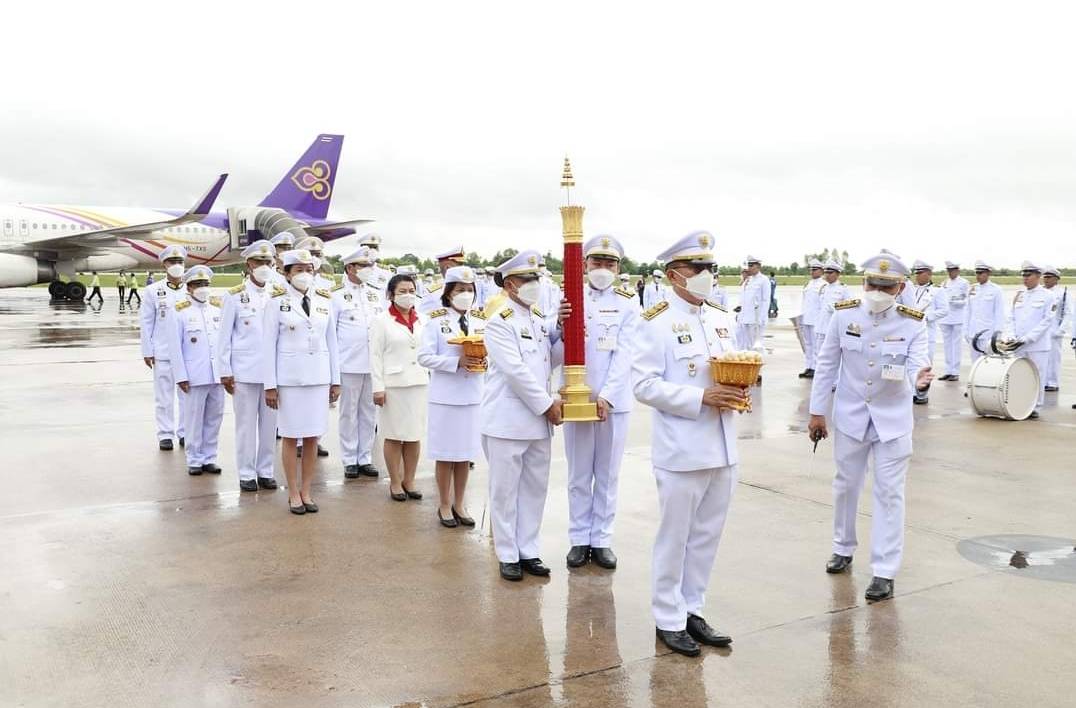 ?จังหวัดขอนแก่น เชิญเทียนพรรษาและผ้าอาบน้ำฝนพระราชทาน และพิธีสมโภชเทียนพรรษาพระราชทาน เมืองขามแก่น เสียงแคน ดอกคูน ประจำปี 2565 ?