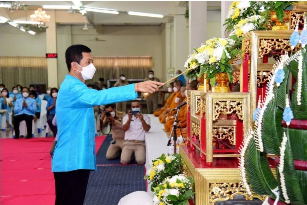?จังหวัดขอนแก่น จัดอุปสมบท 910 รูป เฉลิมฯ “พระบรมราชชนนีพันปีหลวง” มหามงคลพระชนมพรรษา 90 พรรษา?