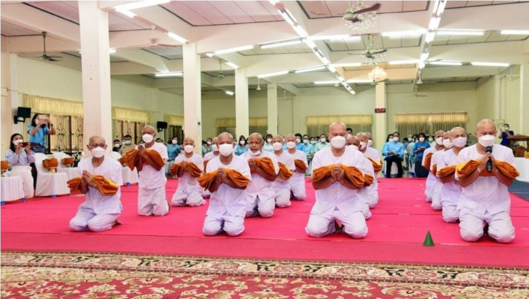 ?จังหวัดขอนแก่น จัดอุปสมบท 910 รูป เฉลิมฯ “พระบรมราชชนนีพันปีหลวง” มหามงคลพระชนมพรรษา 90 พรรษา?