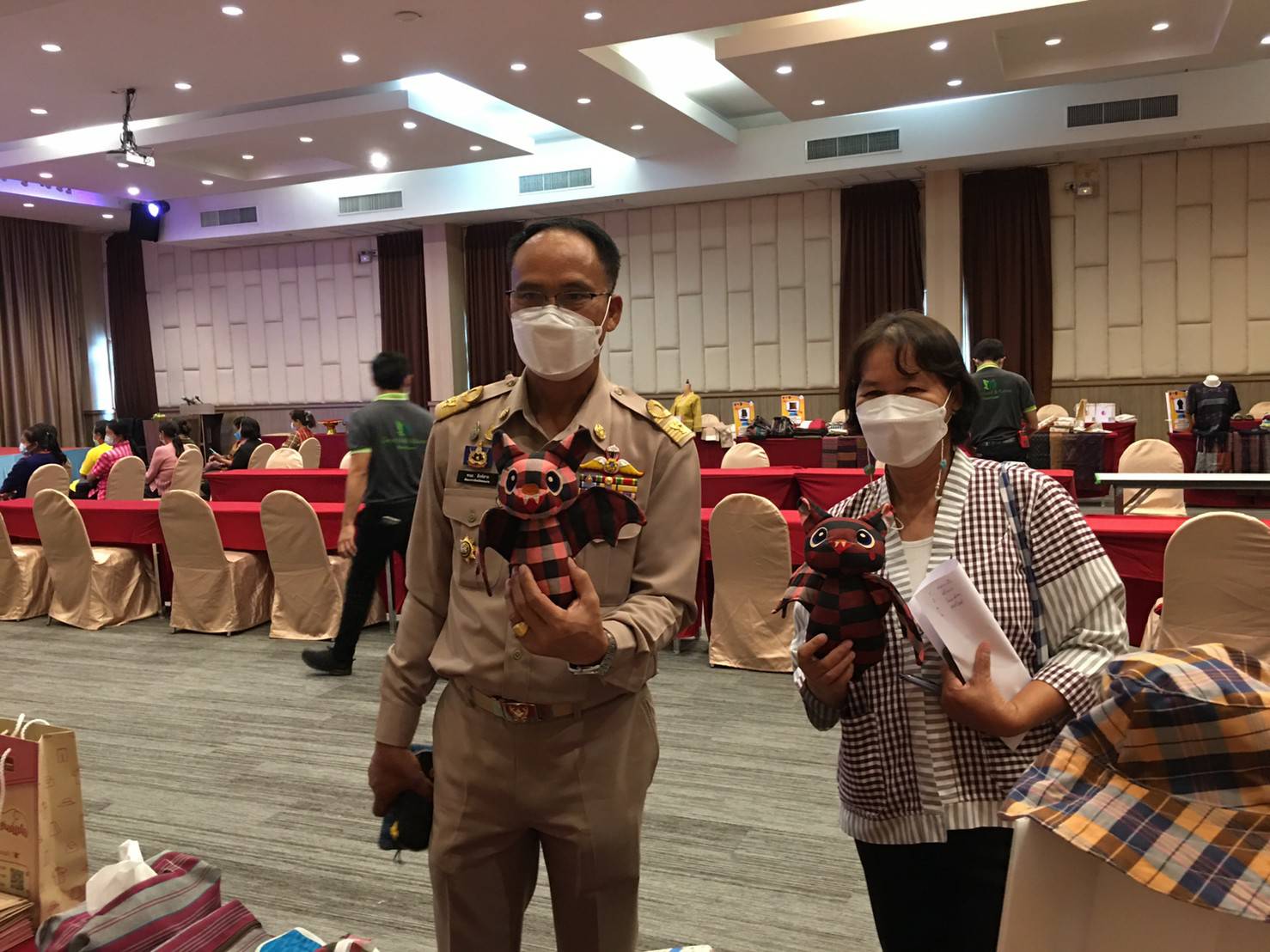 จังหวัดขอนแก่น : คัดเลือก ผลิตภัณฑ์ OTOP ร่วมประกวดระดับประเทศ?