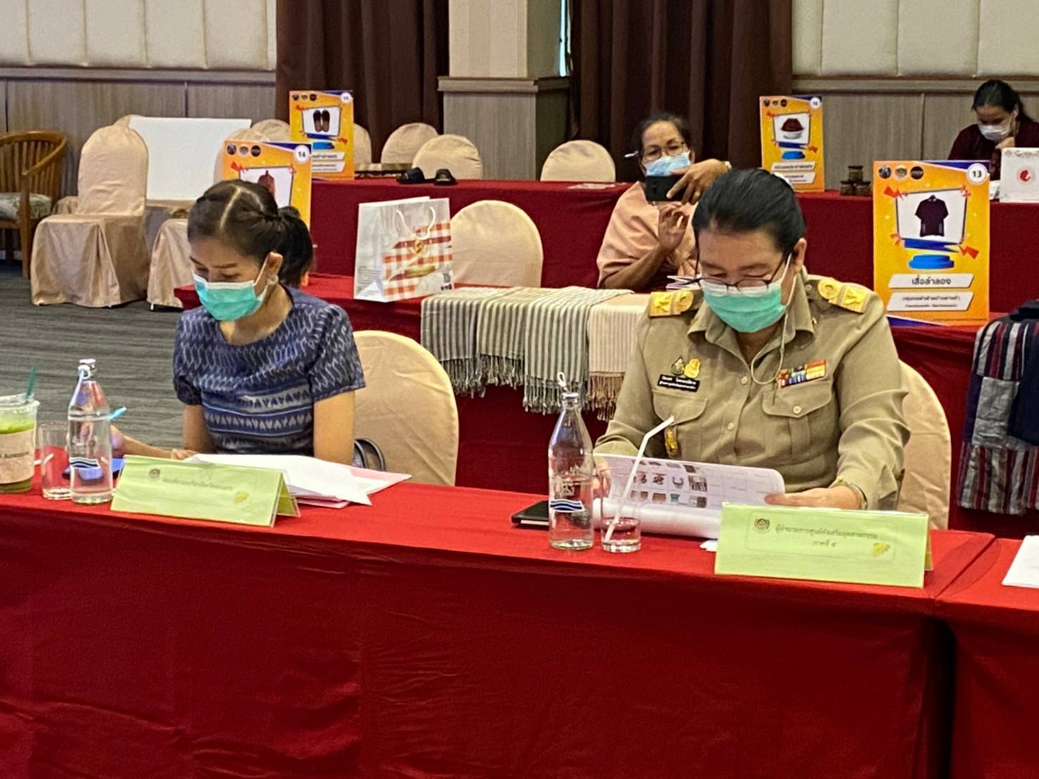 จังหวัดขอนแก่น : คัดเลือก ผลิตภัณฑ์ OTOP ร่วมประกวดระดับประเทศ?