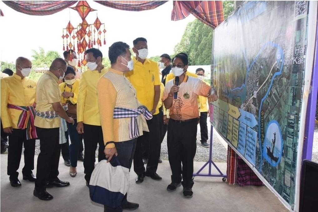 ?จังหวัดขอนแก่น: ปลัดกระทรวงมหาดไทย(นายสุทธิพงษ์ จุลเจริญ) ลงพื้นที่ศูนย์เรียนรู้ 19 พอเพียง จังหวัดขอนแก่น เน้นย้ำ ขับเคลื่อนขยายผลสร้างทีมอำเภอ ทีมตำบล ในทุกอำเภอเพื่อพัฒนาคน และคนพัฒนาพื้นที่อย่างยั่งยืน