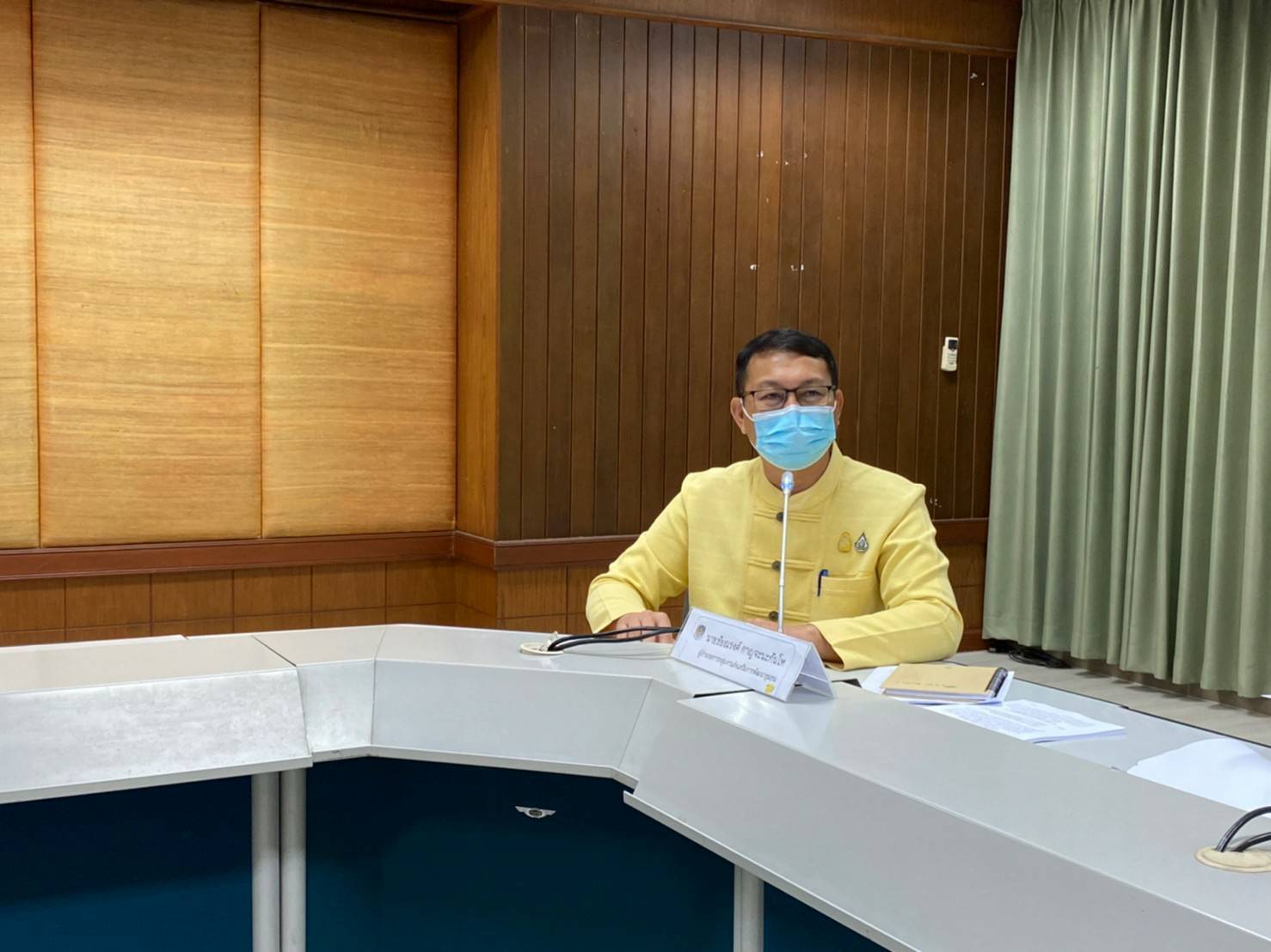จังหวัดขอนแก่น : ประชุมคณะกรรมการรับรองมาตรฐานการพัฒนาชุมชน จังหวัดขอนแก่น ประจำปี 2565 ตามโครงการส่งเสริมและพัฒนาระบบมาตรฐานการพัฒนาชุมชน ระดับจังหวัด  กิจกรรมที่ ๒ ประเมิน/รับรอง/นำเสนอผลการพัฒนาตามระบบมาตรฐานการพัฒนาชุมชน 