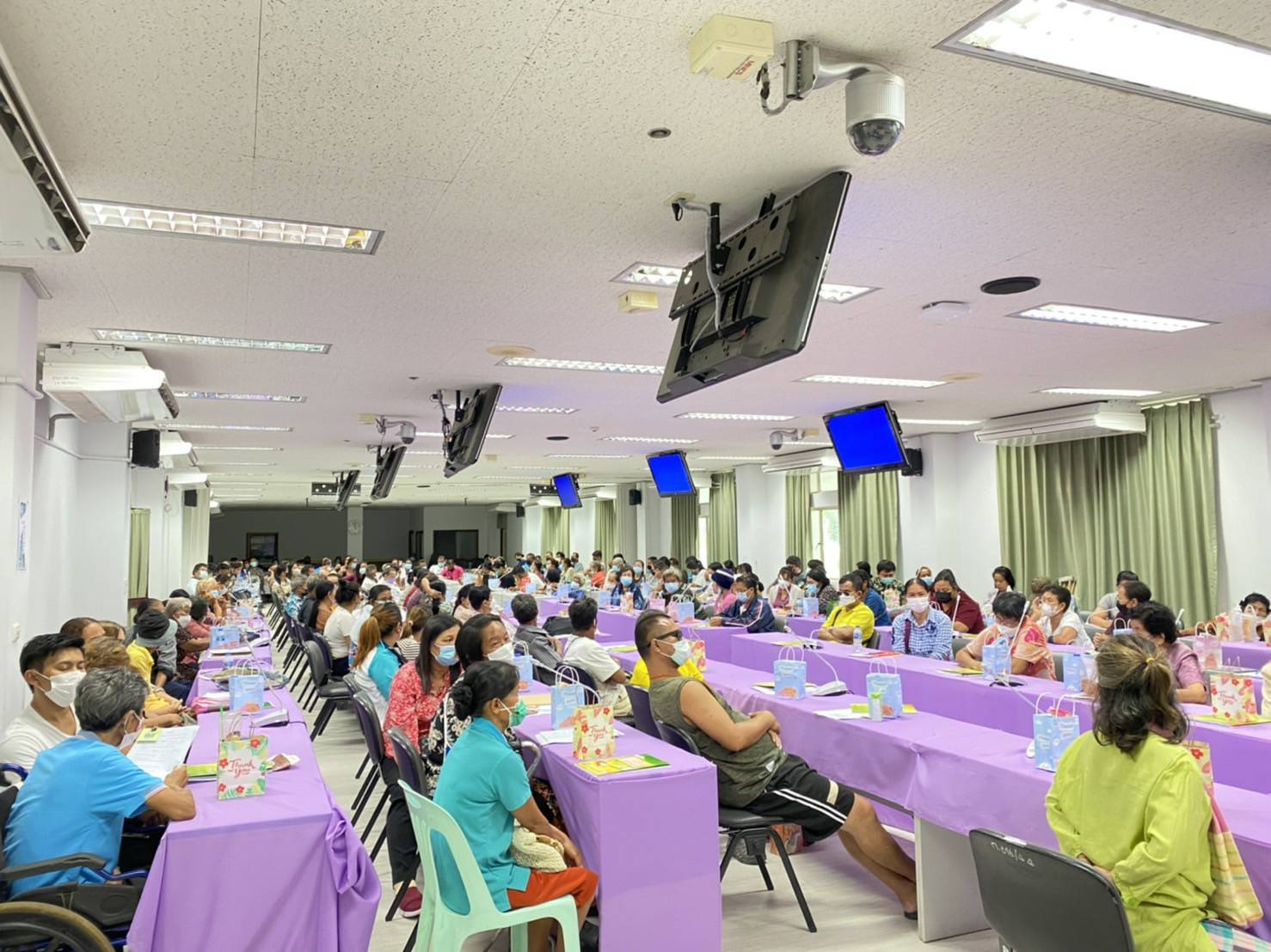 พช.ขอนแก่น : ส่งเสริมความรู้การดำเนินชีวิตตามแนวทางเศรษฐกิจพอเพียง แก่ผู้พิการตามโครงการเสริมสร้างความรู้ความเข้าใจผู้ใช้บริการกองทุนส่งเสริมและพัฒนาคุณภาพชีวิตคนพิการ