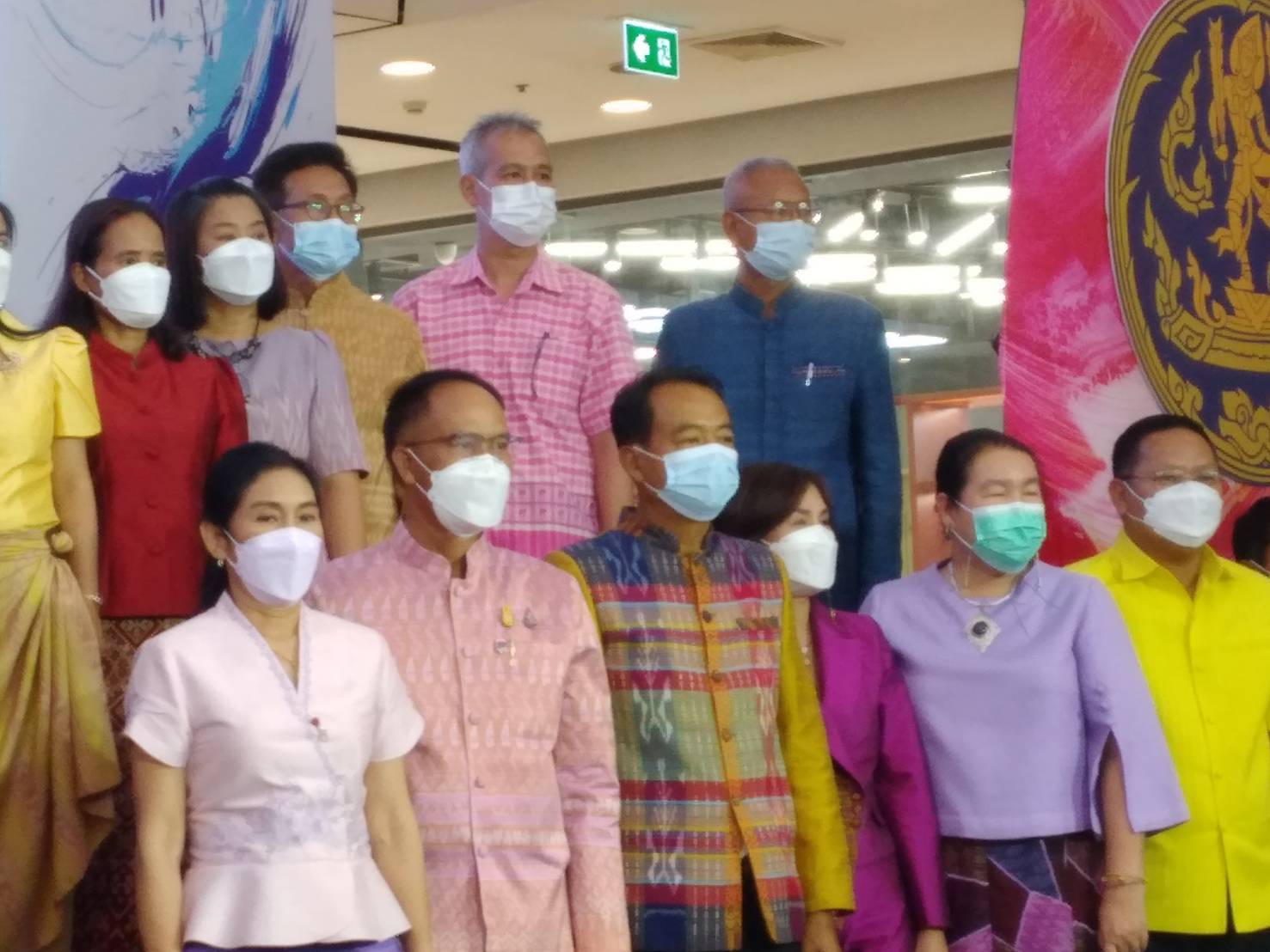 พช.ขอนแก่น : ร่วมพิธีเปิดงาน “มหกรรมผ้าทออีสานสู่สากล Thailand Esaan Fabric Expo 2022”@ขอนแก่น
