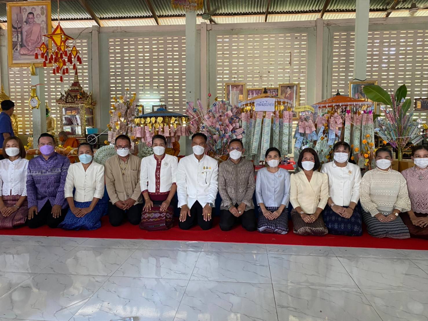 พช.ขอนแก่น : รองอธิบดีกรมการพัฒนาชุมชน (นายสุรศักดิ์  อักษรกุล) ทอดผ้าป่าสามัคคี สมทบทุนสร้างอุโบสถวัดทางพาด อำเภอเขาสวนกวาง จังหวัดขอนแก่น