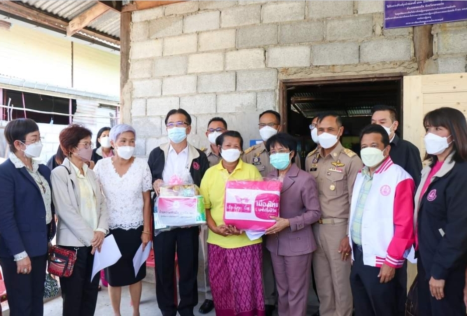 ?พช.ขอนแก่น : ร่วมต้อนรับคณะกรรมการตรวจสอบและประเมินผลประจำกระทรวงการพัฒนาสังคมและความมั่นคงของมนุษย์ (ค.ต.ป.พม.) ในการลงพื้นที่ ตรวจสอบประเมินผลการขับเคลื่อนงานด้านสังคมในพื้นที่อำเภอหนองเรือ จังหวัดขอนแก่น?