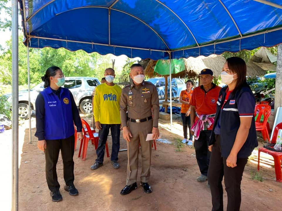 จังหวัดขอนแก่น : อำเภอบ้านฝาง เดินหน้าขจัดความยากจนและพัฒนาคนทุกช่วงวัยอย่างยั่งยืน ตามหลักปรัชญาของเศรษฐกิจพอเพียง ภายใต้ยุทธศาสตร์ “แก่นคูณ เกื้อกูล คนขอนแก่น ไม่ทอดทิ้งกัน
