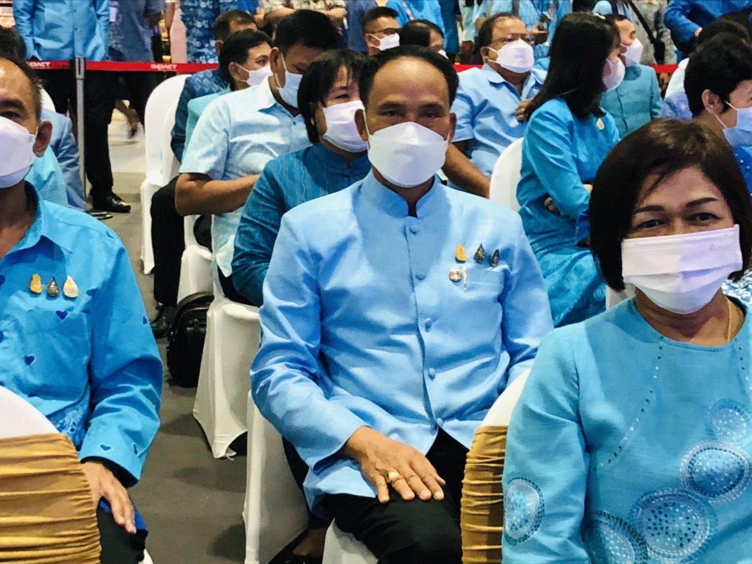 จังหวัดขอนแก่น : ร่วมพิธีเปิดงานศิลปาชีพประทีปไทย OTOP ก้าวไกลด้วยพระบารมี ปี 2565 เพื่อเฉลิมพระเกียรติ ‘สมเด็จพระพันปีหลวง’ 90 พรรษา ตระการตาผ้าไทยกว่าสามแสนผืน พร้อมผลิตภัณฑ์งานหัตถศิลป์อันทรงคุณค่า และกองทัพสินค้า OTOP ทั่วประเทศ