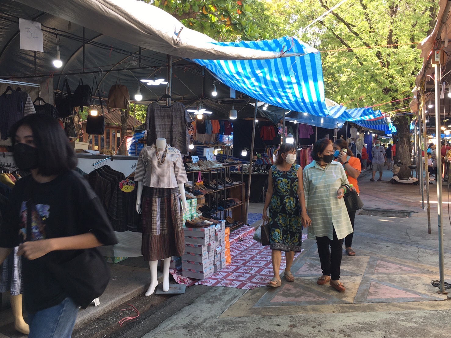พช.ขอนแก่น ร่วมกับคณะกรรมการเครือข่าย OTOP กำหนดการจัดงาน “OTOP CITY IN KHONKEAN” ครั้งที่ 23 ประจำปี 2565 ภายใต้ชื่องาน “ผลิตภัณฑ์ชุมชน เสริมสร้าง เศรษฐกิจไทย” ระหว่างวันที่ 1 – 7 สิงหาคม 2565 รวม 7 วัน ณ บริเวณสวนรัชดานุสรณ์ อำเภอเมืองขอนแก่น จังหวัดขอนแก่น