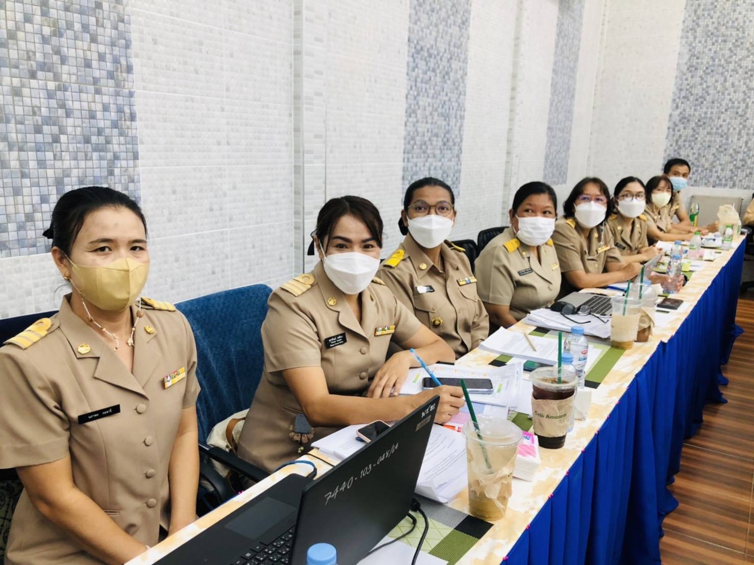 พช.ขอนแก่น : ประชุมผู้บริหารและนักวิชาการพัฒนาชุมชนจังหวัด เพื่อติดตามงานและประสานงานในการขับเคลื่อนงานพัฒนาชุมชน ครั้งที่ 7/2565