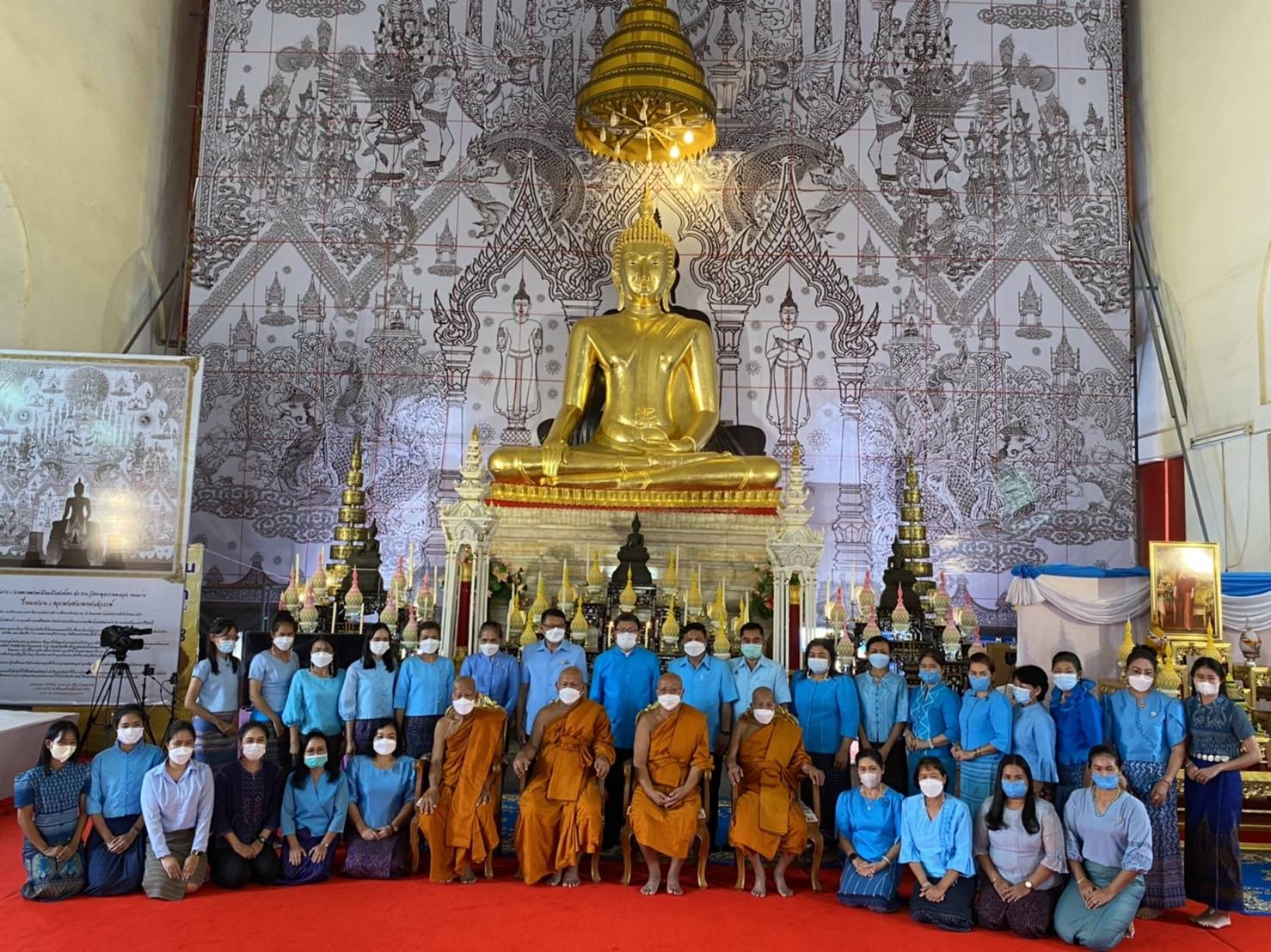 พช.ขอนแก่น : ร่วมพิธีเจริญพระพุทธมนต์ถวายเป็นพระราชกุศลแด่สมเด็จพระนางเจ้าสิริกิติ์ พระบรมราชินีนาถ พระบรมราชชนนีพันปีหลวง เนื่องในโอกาสมหามงคลเฉลิมพระชนมพรรษา 90 พรรษา 12 สิงหาคม 2565