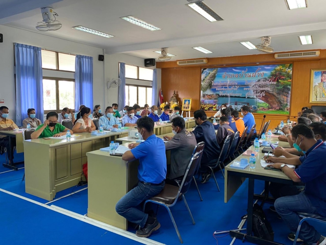 พช. ขอนแก่น : สนับสนุนการดำเนินงานโครงการแก้ไขปัญหาความยากจน (กข.คจ.) เพื่อสร้างความรู้ ความเข้าใจ แนวทางการดำเนินงาน สร้างความตระหนักรู้ให้คณะกรรมการกองทุน กข.คจ. อำเภอบ้านฝาง