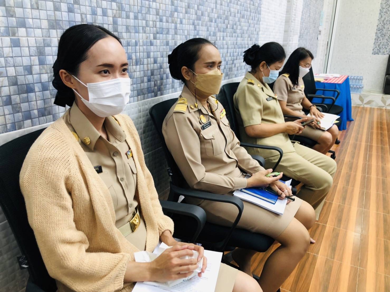 พช.ขอนแก่น : ประชุมผู้บริหารและนักวิชาการพัฒนาชุมชนจังหวัด เพื่อติดตามงานและประสานงานในการขับเคลื่อนงานพัฒนาชุมชน ครั้งที่ 7/2565